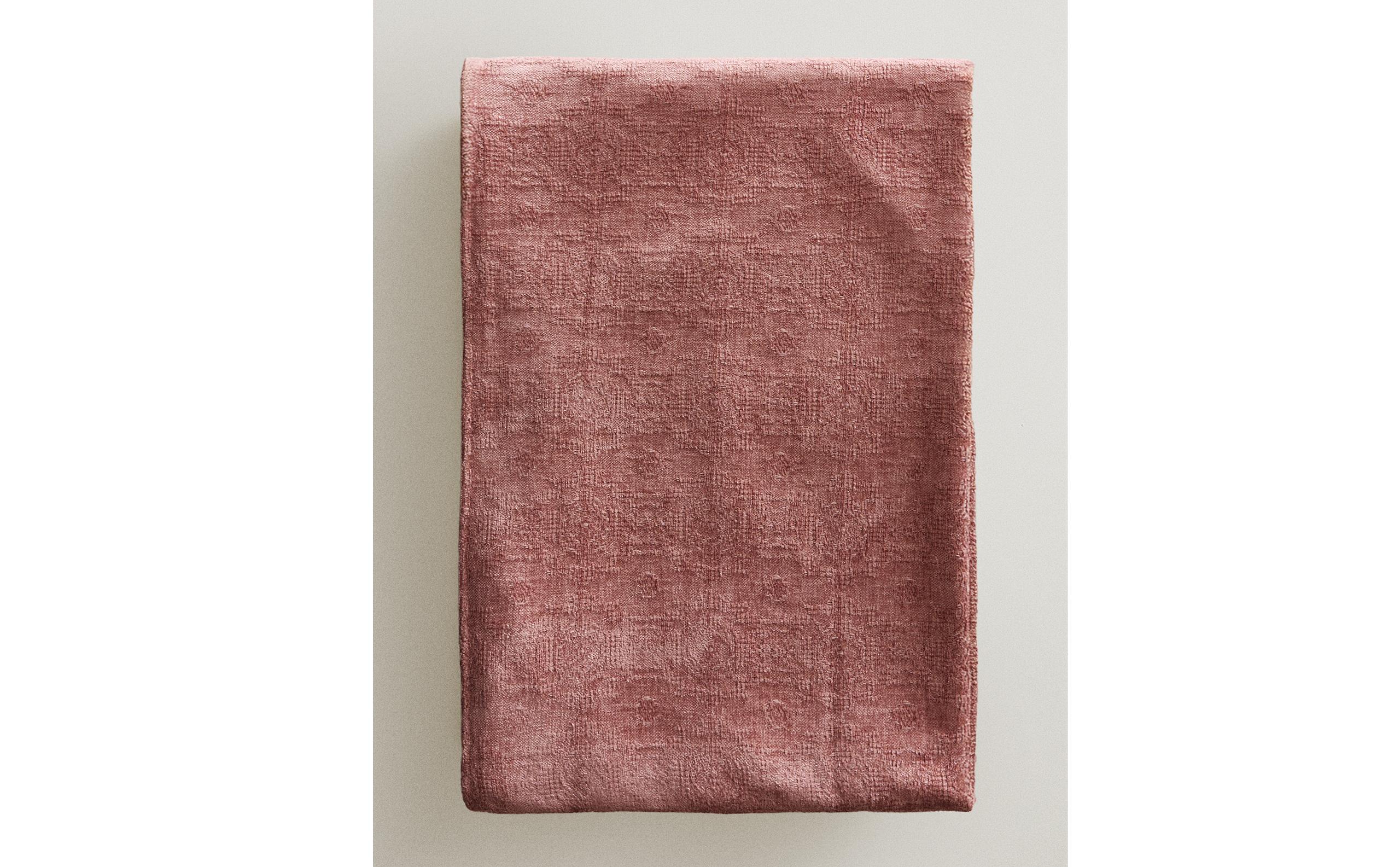 CHENILLE JACQUARD THROW product thumbnail 17