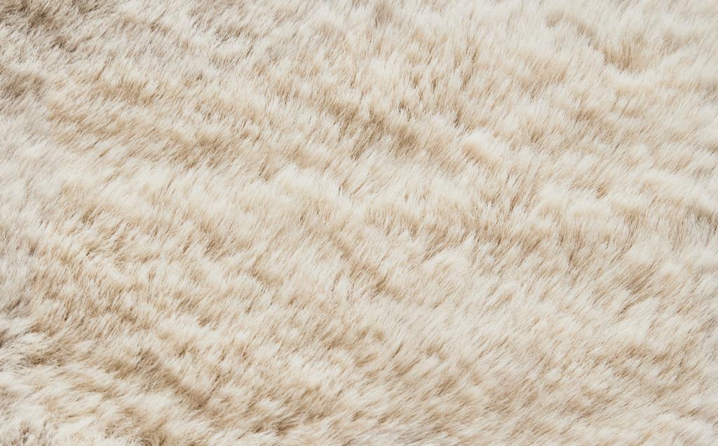 IRREGULAR FAUX FUR RUG