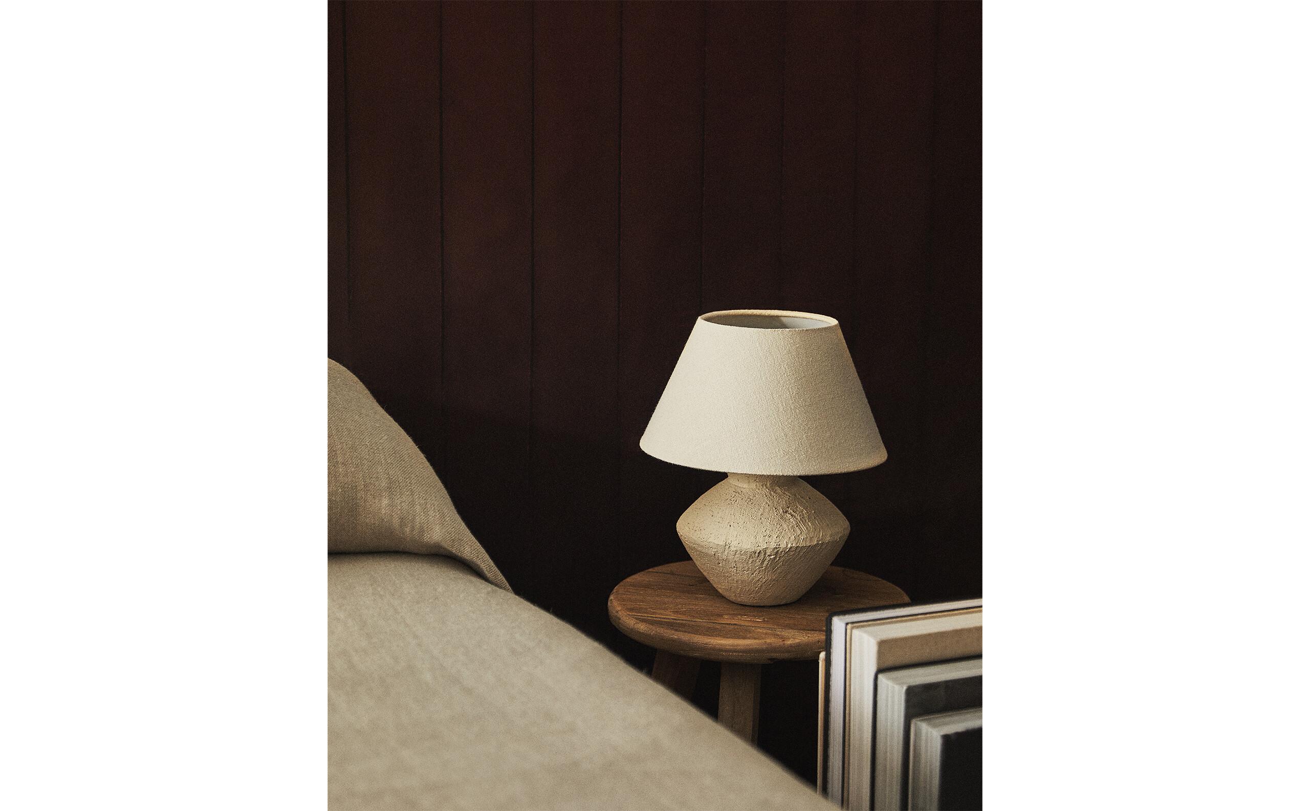 SMALL TABLE LAMP WITH EARTHENWARE BASE product thumbnail 19