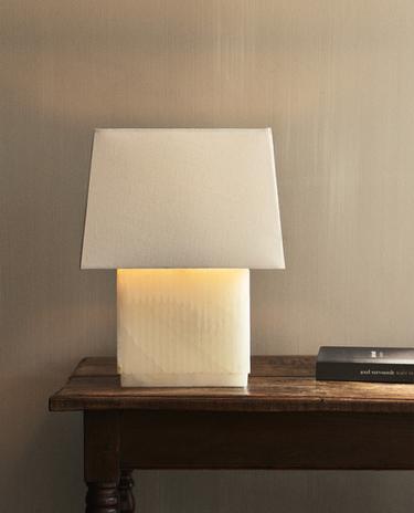 MARBLE TABLE LAMP