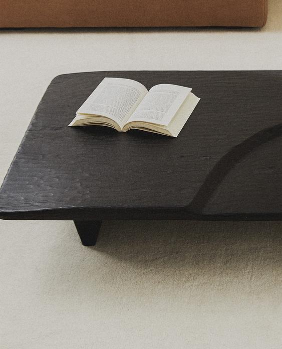 TEXTURED COFFEE TABLE