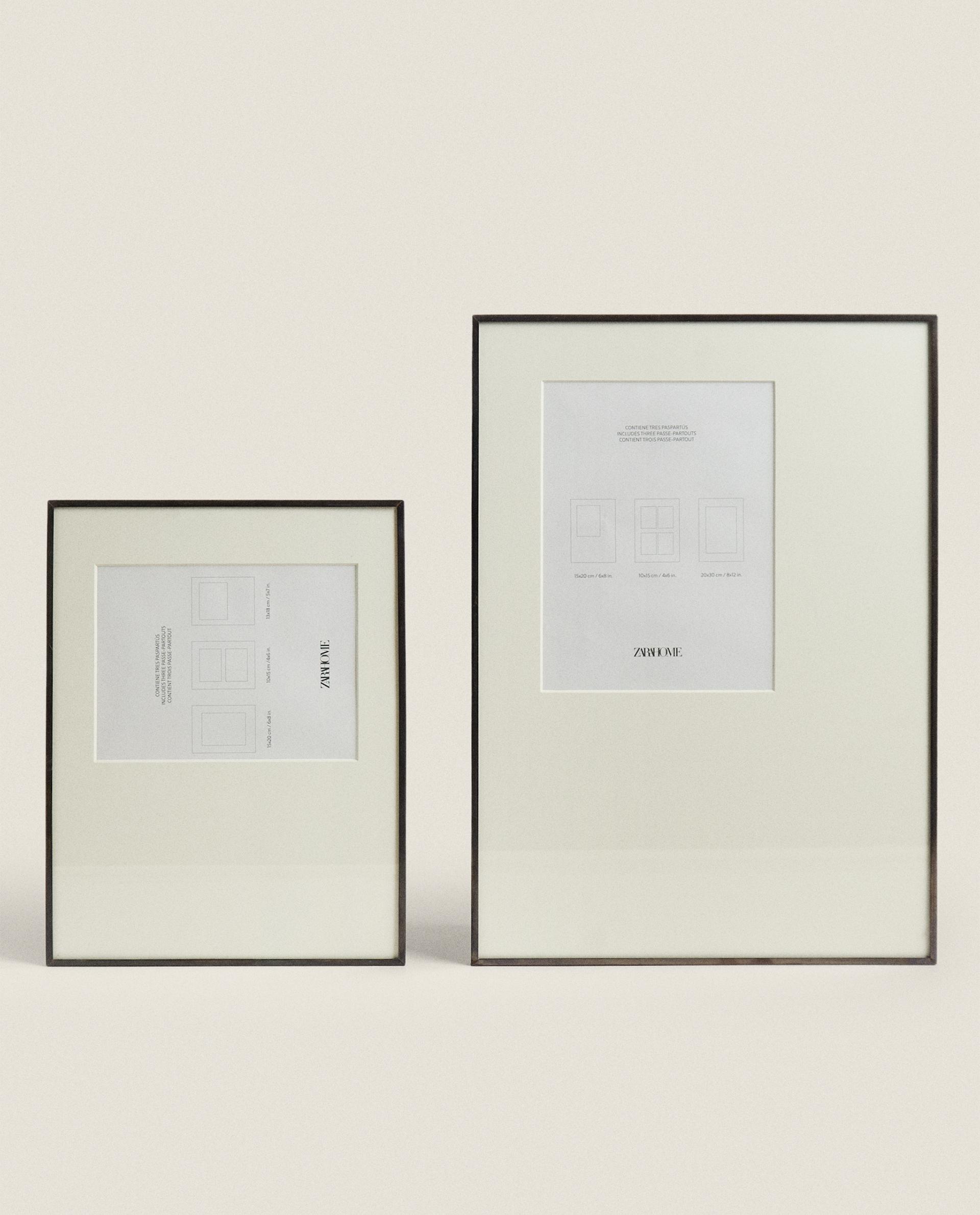 PHOTO FRAME WITH PASSE-PARTOUT