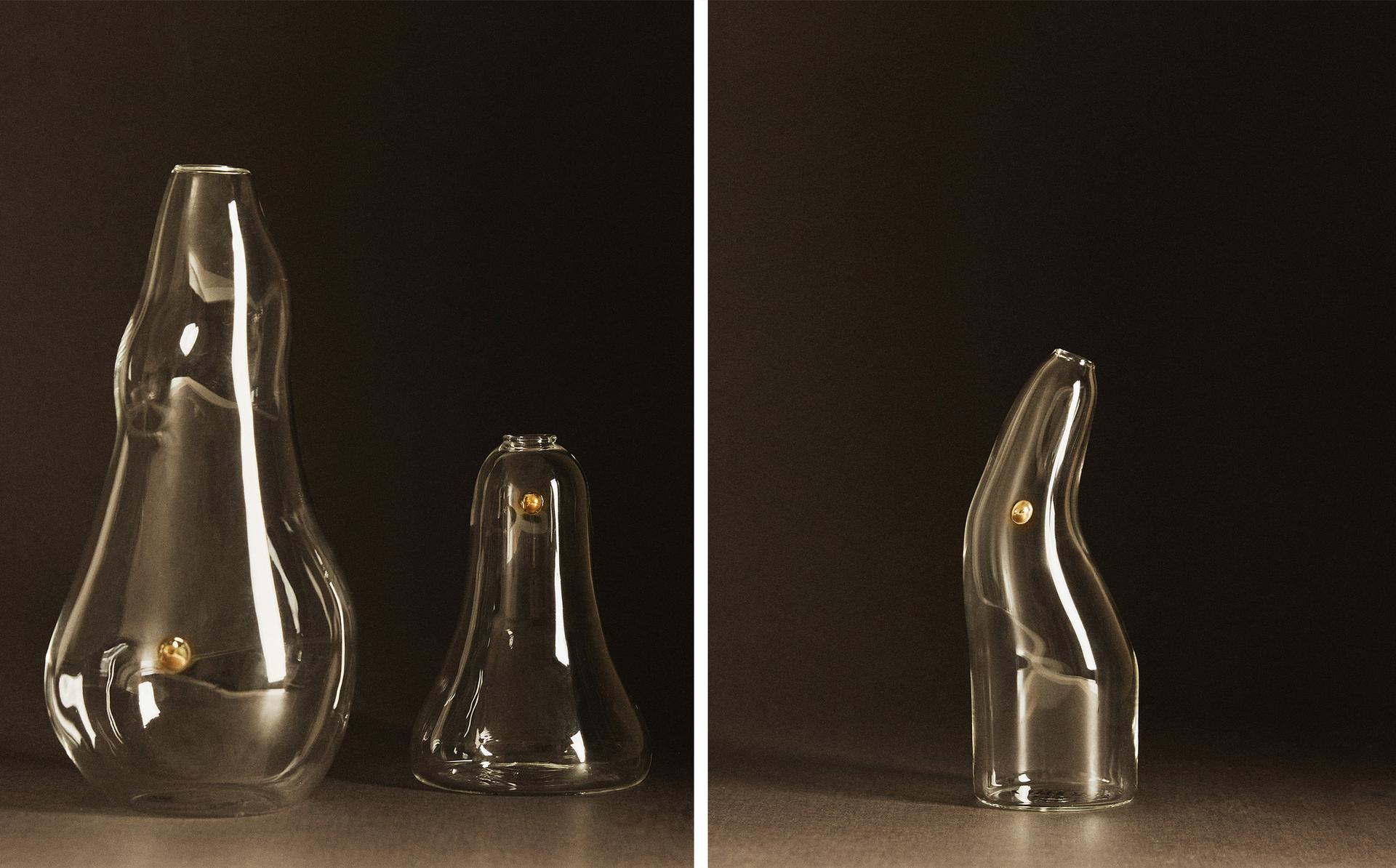 SMALL GLASS VASE