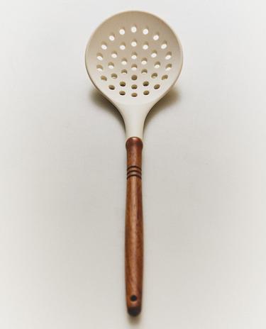 SILICONE AND WOOD SLOTTED SPOON