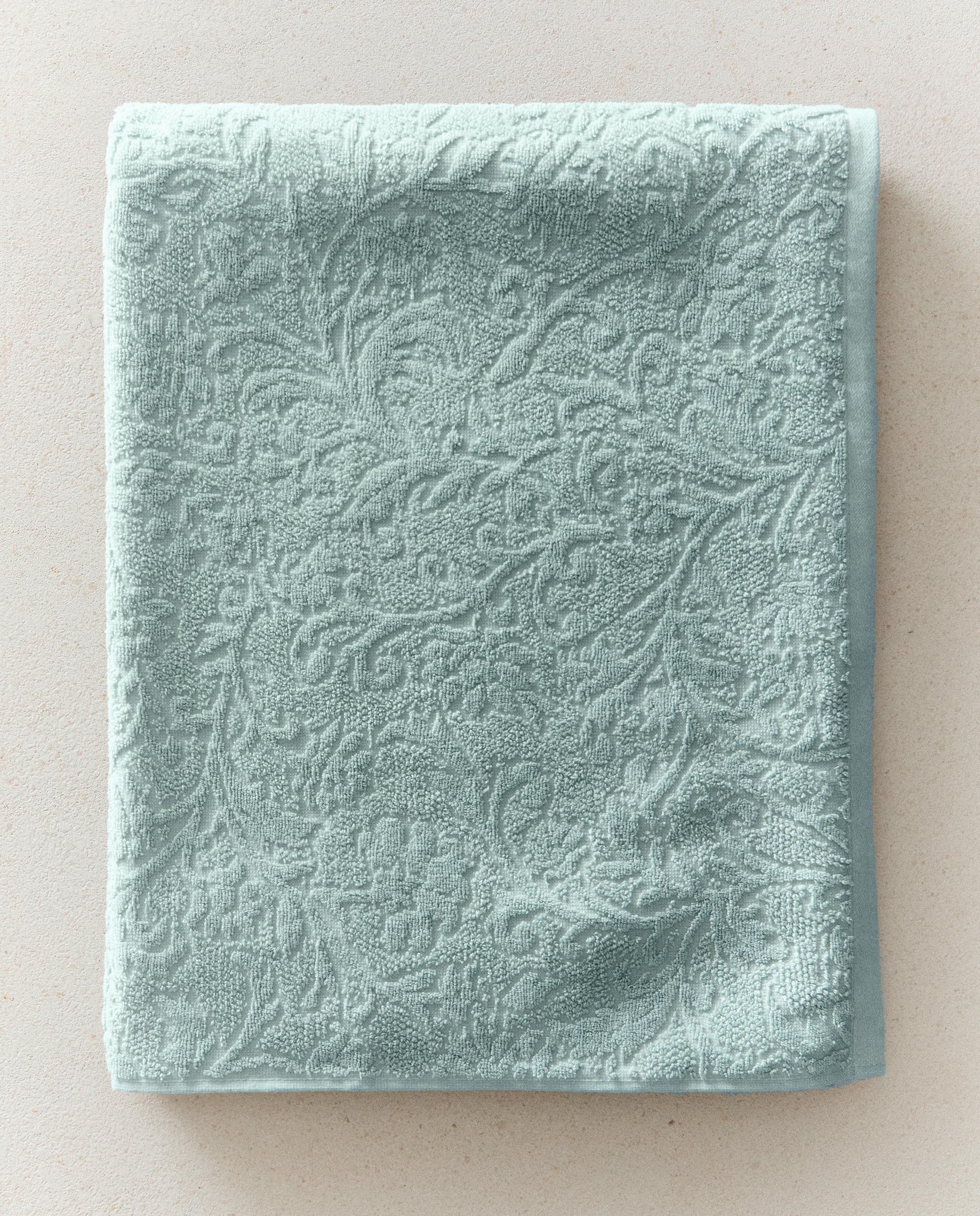 FLORAL JACQUARD BATH TOWEL product thumbnail 8