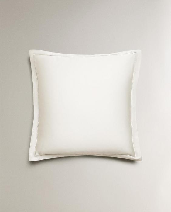 SATEEN PILLOWCASE WITH TRIM (300 THREAD COUNT) SATEEN PILLOWCASE WITH TRIM (300 THREAD COUNT)