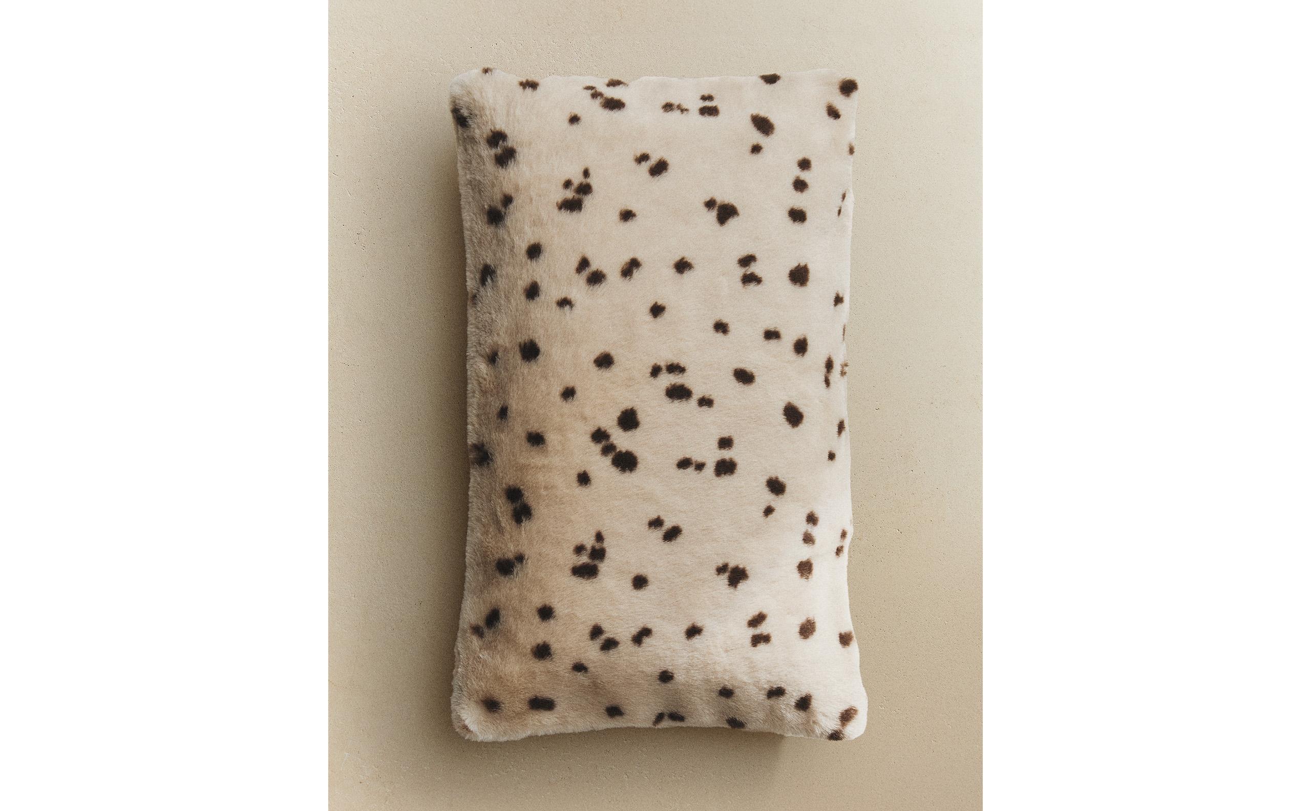 ベッドルームクッション | Zara Home 日本/Japan | 最新コレクション