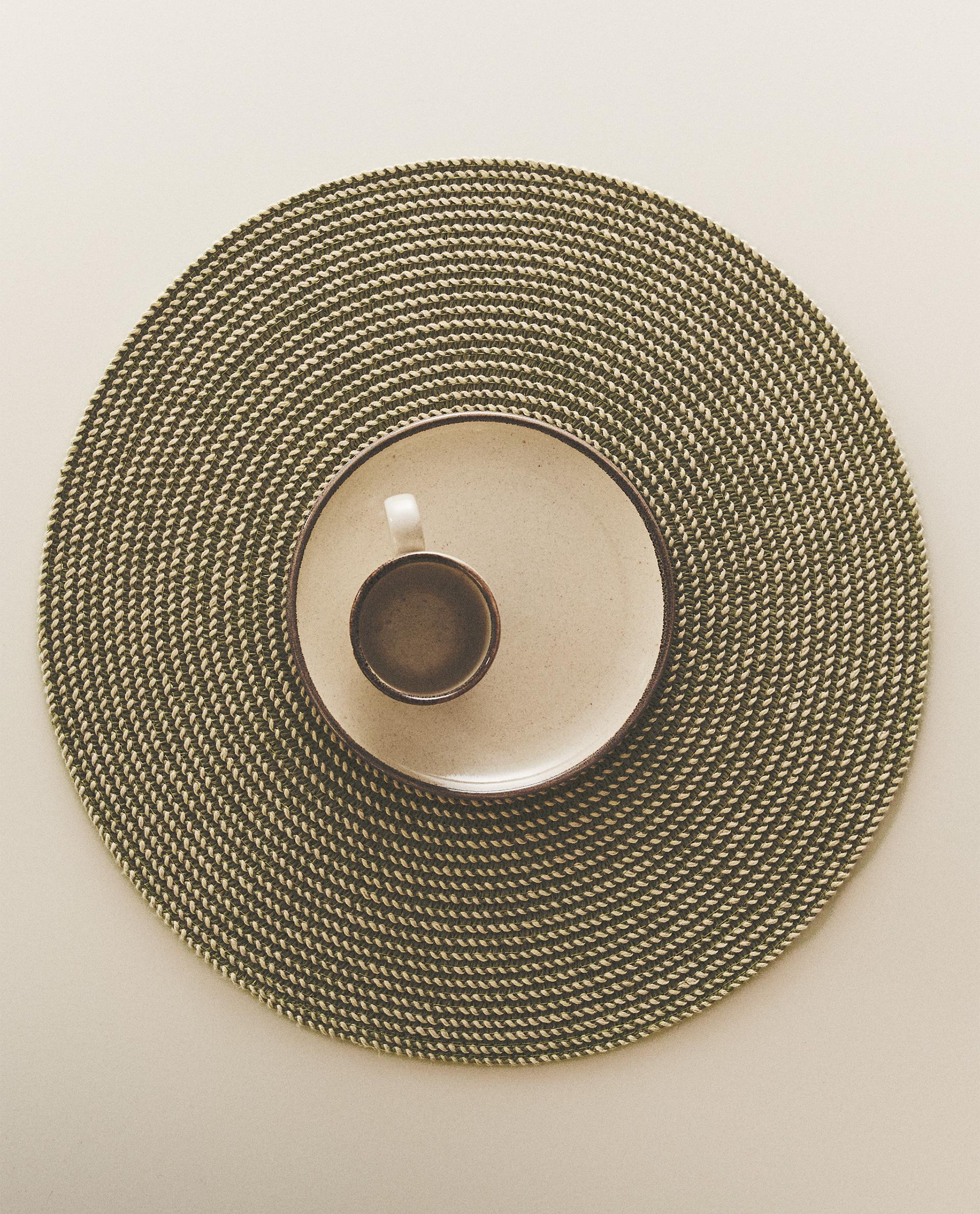 PACK OF PAPER PLACEMATS (PACK OF 2) product thumbnail 8