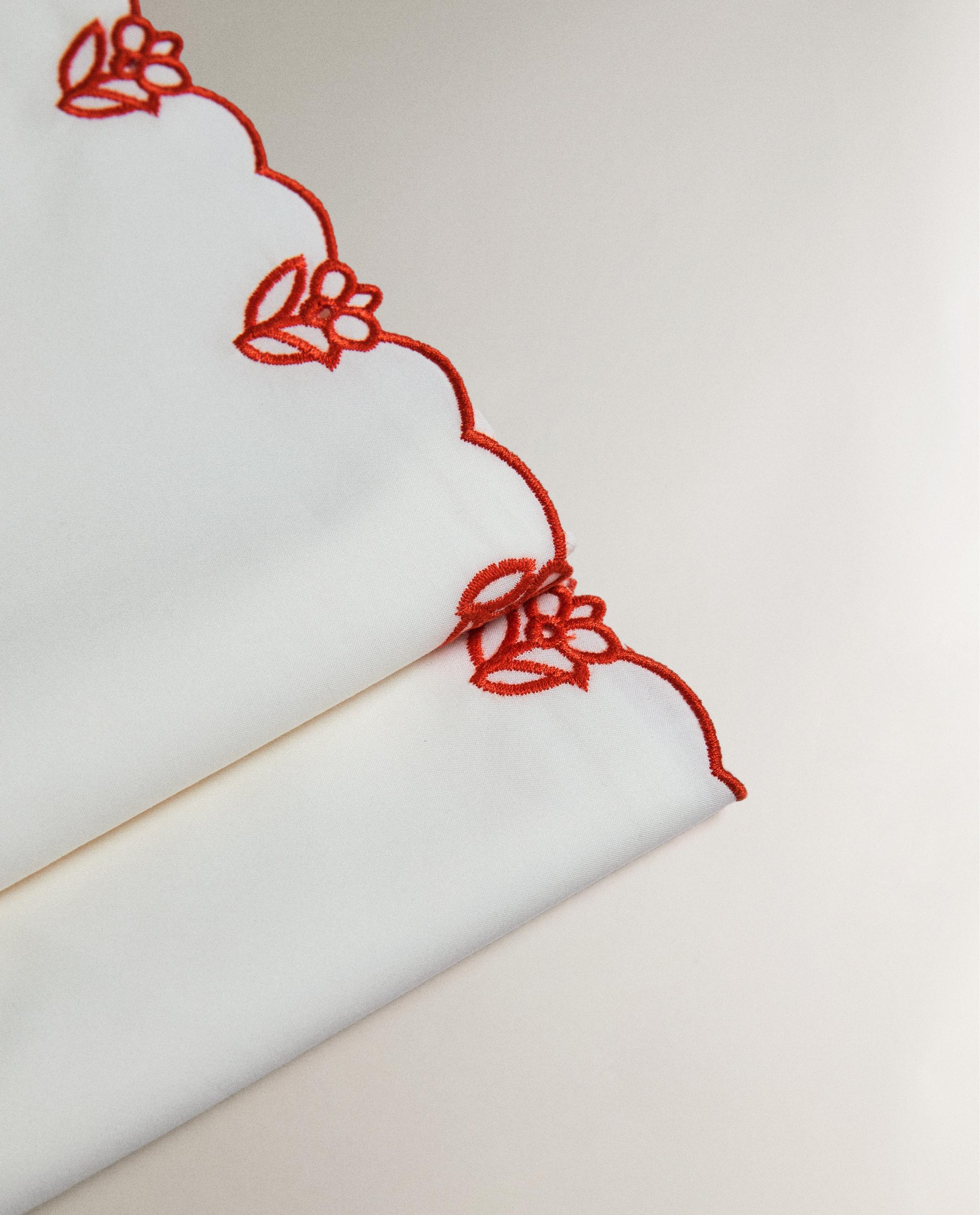 KIDS' FLAT SHEET WITH EMBROIDERED FLOWERS product thumbnail 6