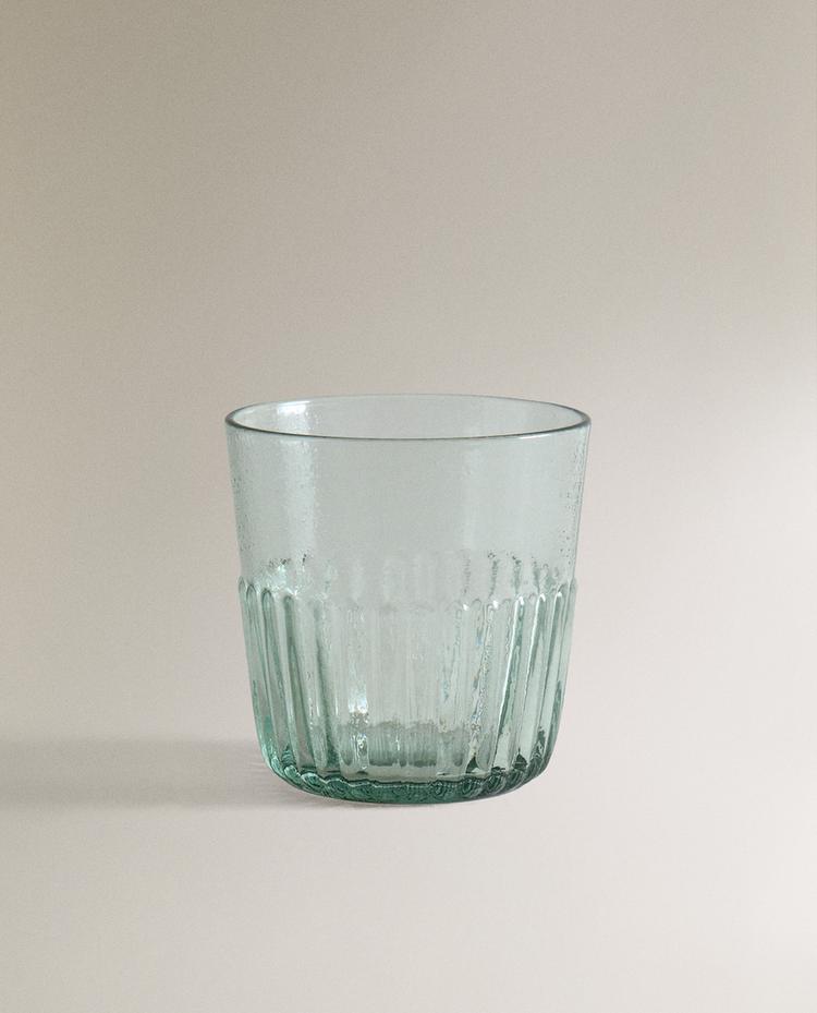 RAISED DESIGN GLASS TUMBLER