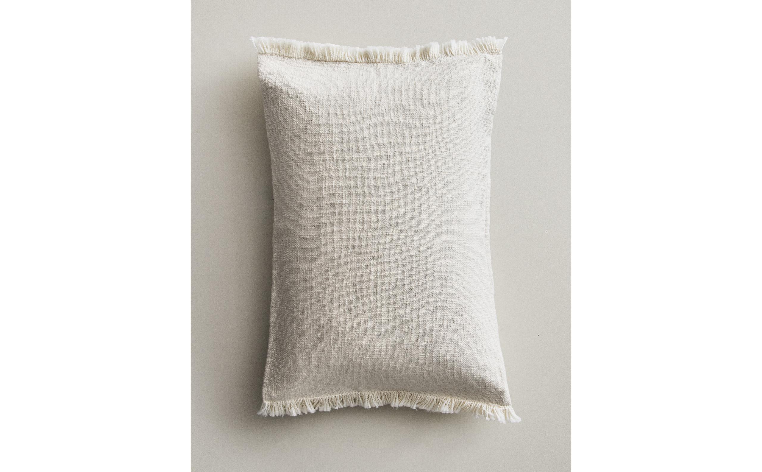 フリンジ クッションカバー | Zara Home 日本/Japan