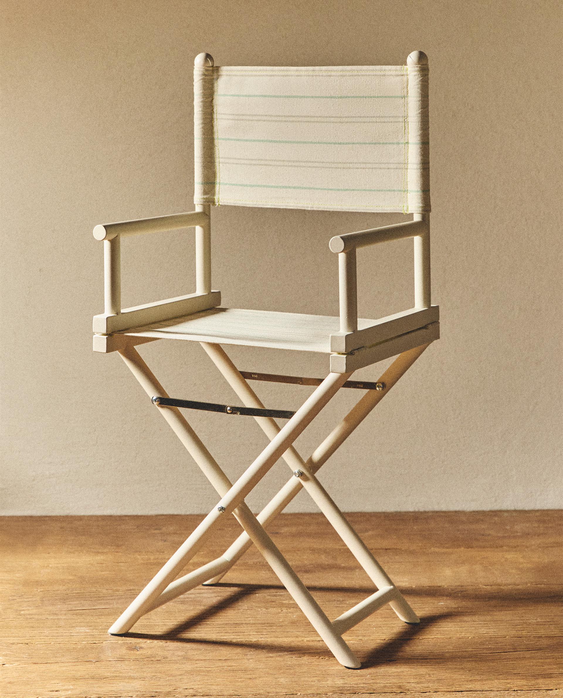 CHILDREN'S DIRECTOR'S CHAIR