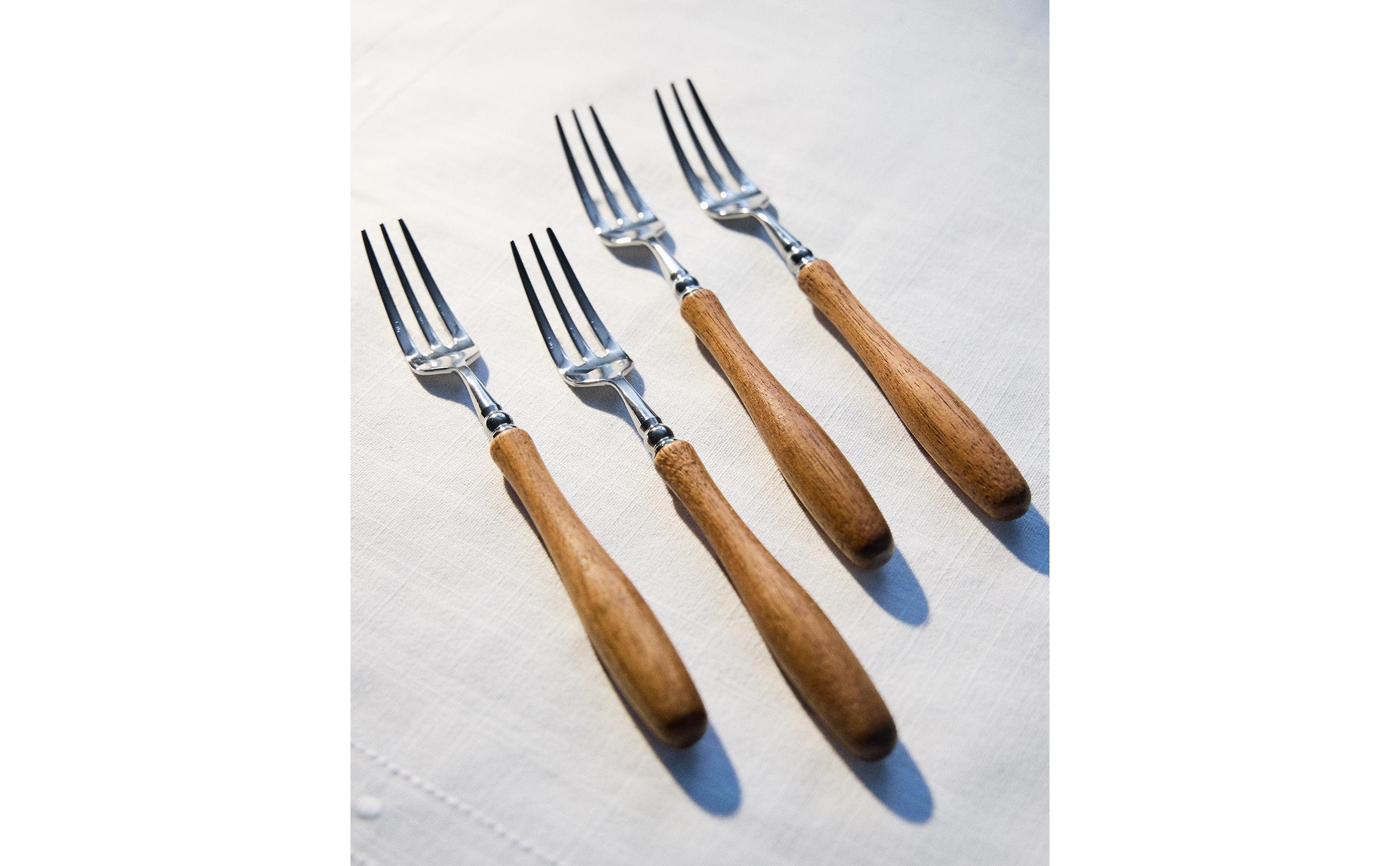 PACK OF BRUNCH FORKS WITH ACACIA WOOD HANDLES (PACK OF 4) product thumbnail 9