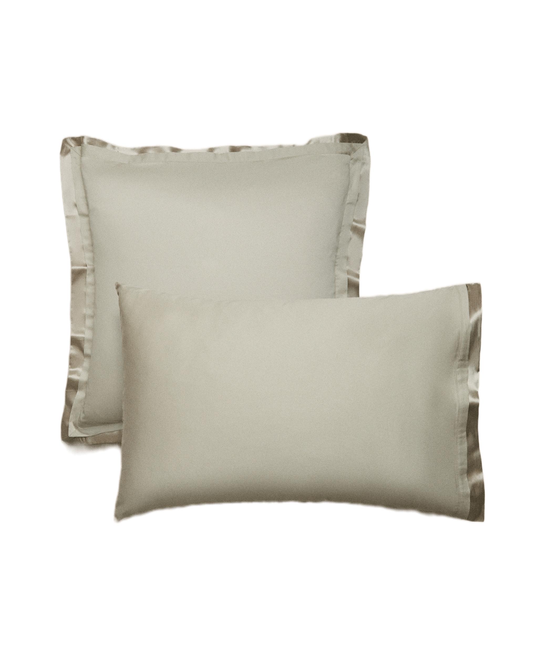 SATEEN PILLOWCASE WITH SILK BORDER (300 THREAD COUNT) product thumbnail 7