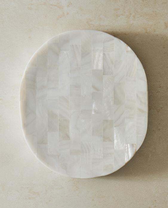 MOTHER-OF-PEARL-EFFECT BATHROOM SOAP DISH MOTHER-OF-PEARL-EFFECT BATHROOM SOAP DISH