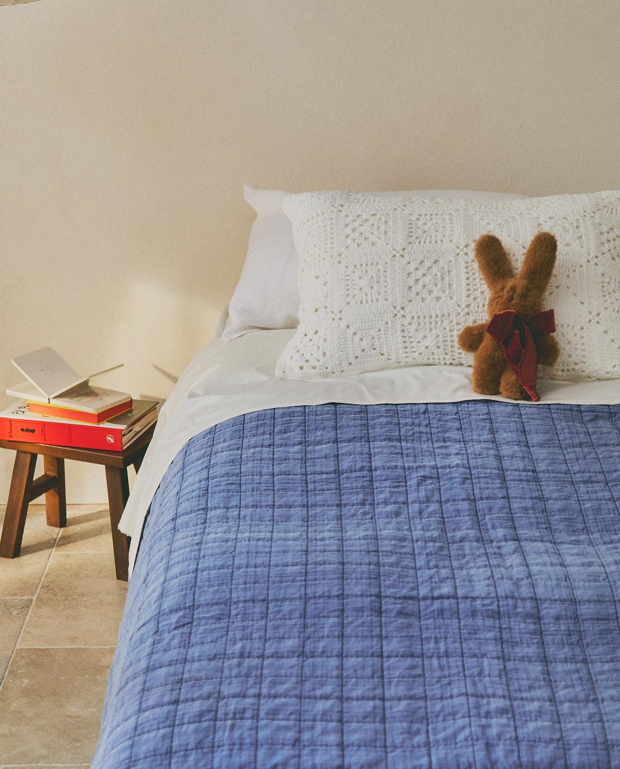 KIDS’ REVERSIBLE CHECK QUILTED BEDSPREAD product thumbnail 7