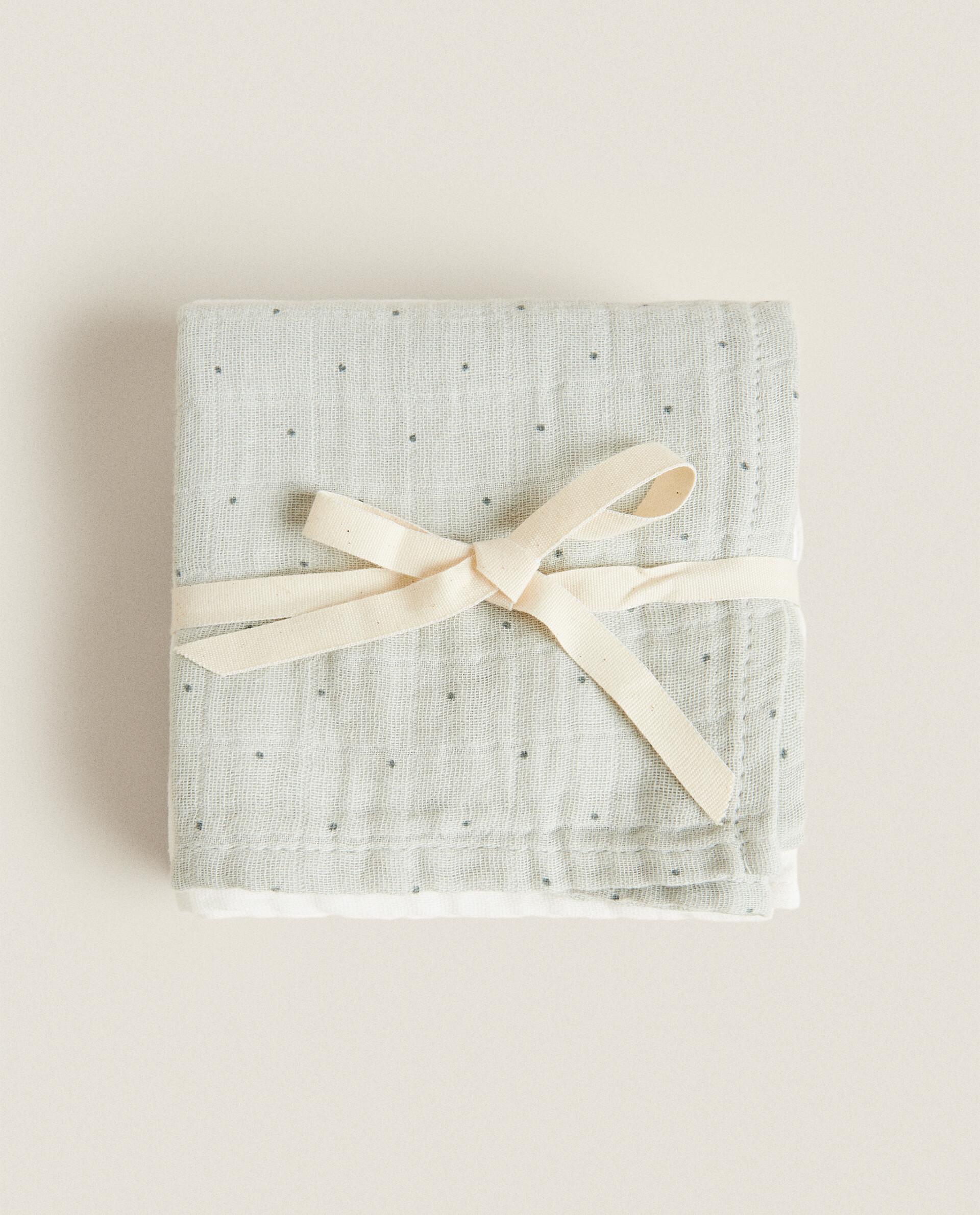 حزمة أغطية موسلين للرضّع متعددة الألوان (حزمة 3 قطع) حزمة أغطية موسلين للرضّع متعددة الألوان (حزمة 3 قطع)