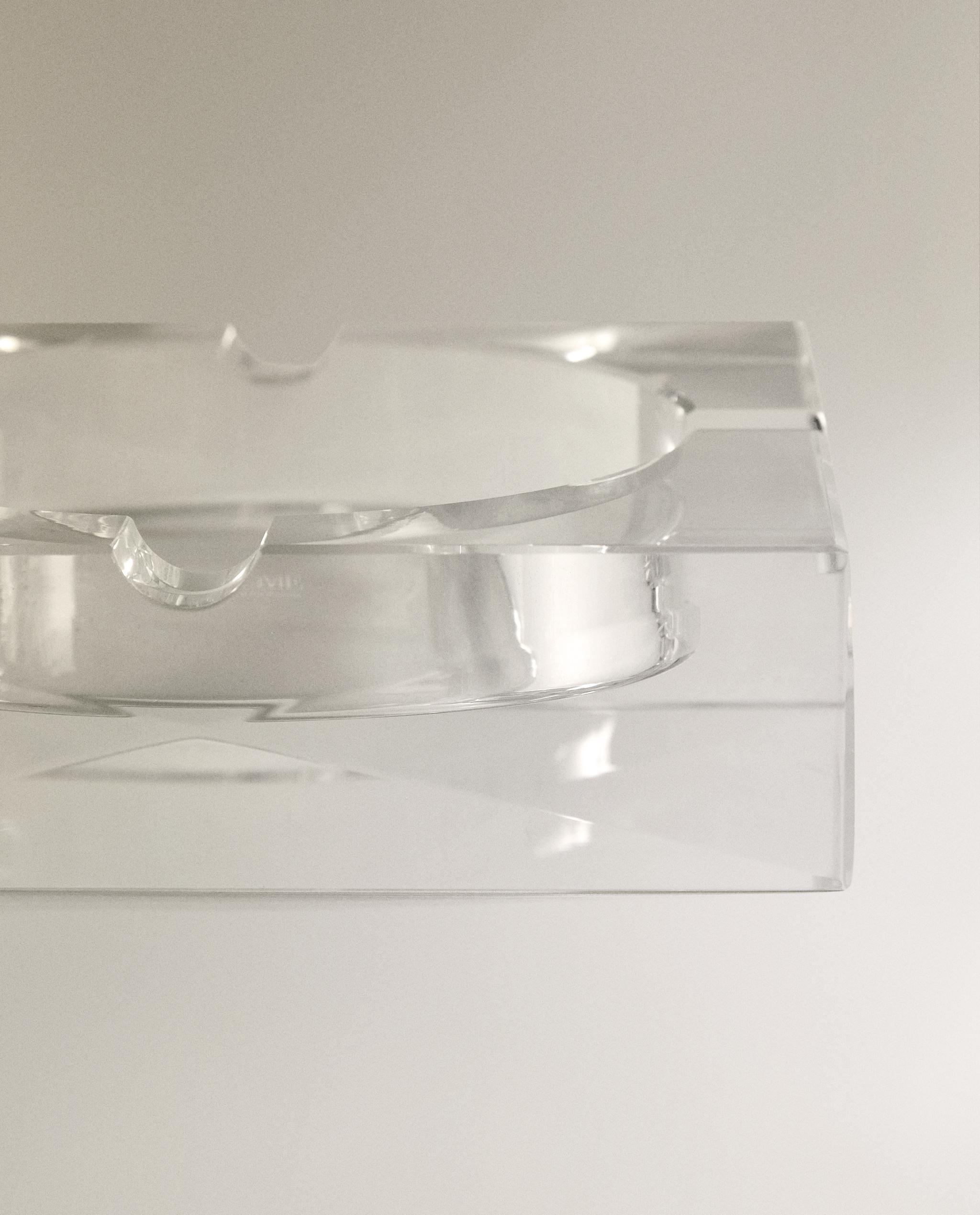 CRYSTAL ASHTRAY product thumbnail 2