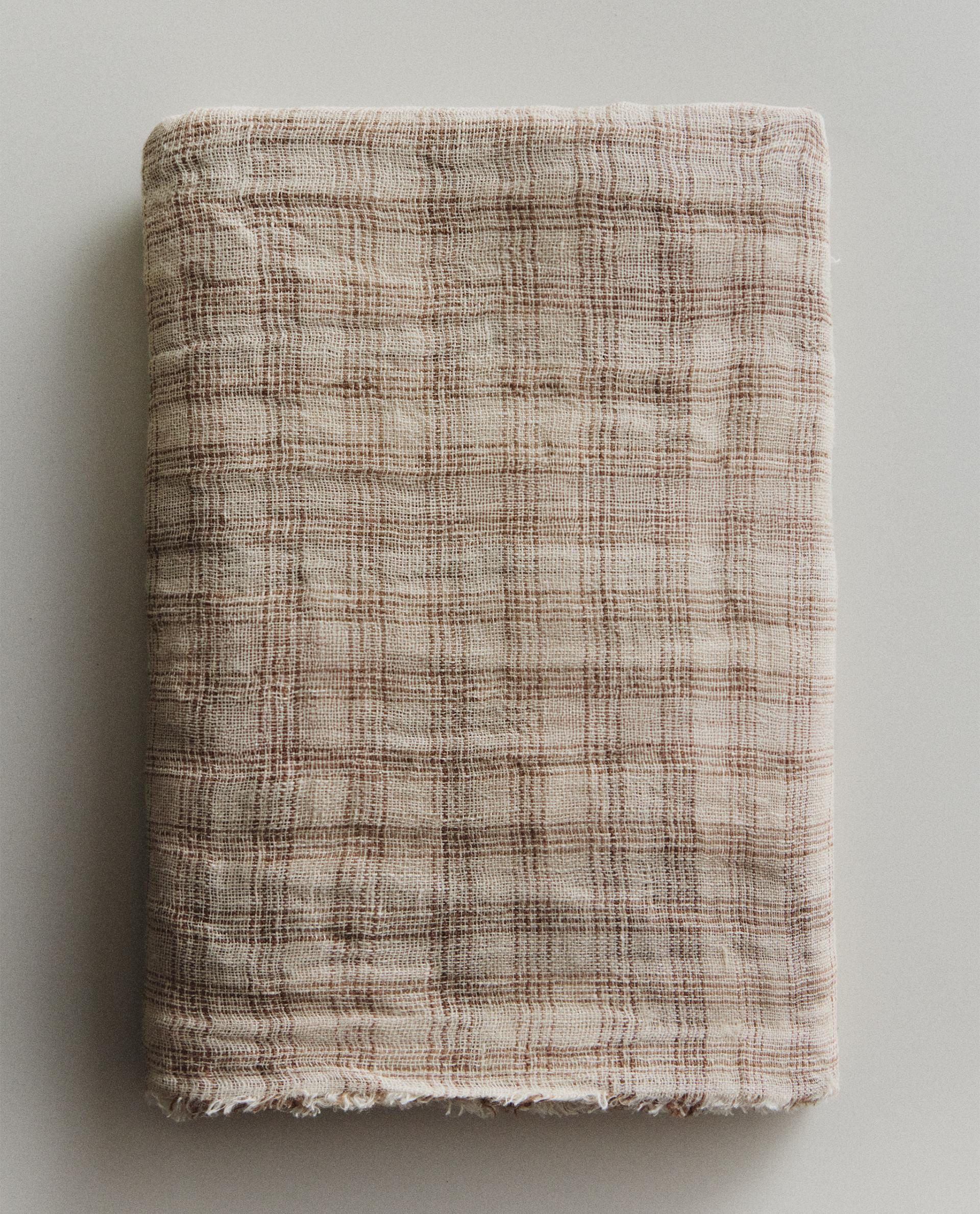 CHECK LINEN THROW CHECK LINEN THROW