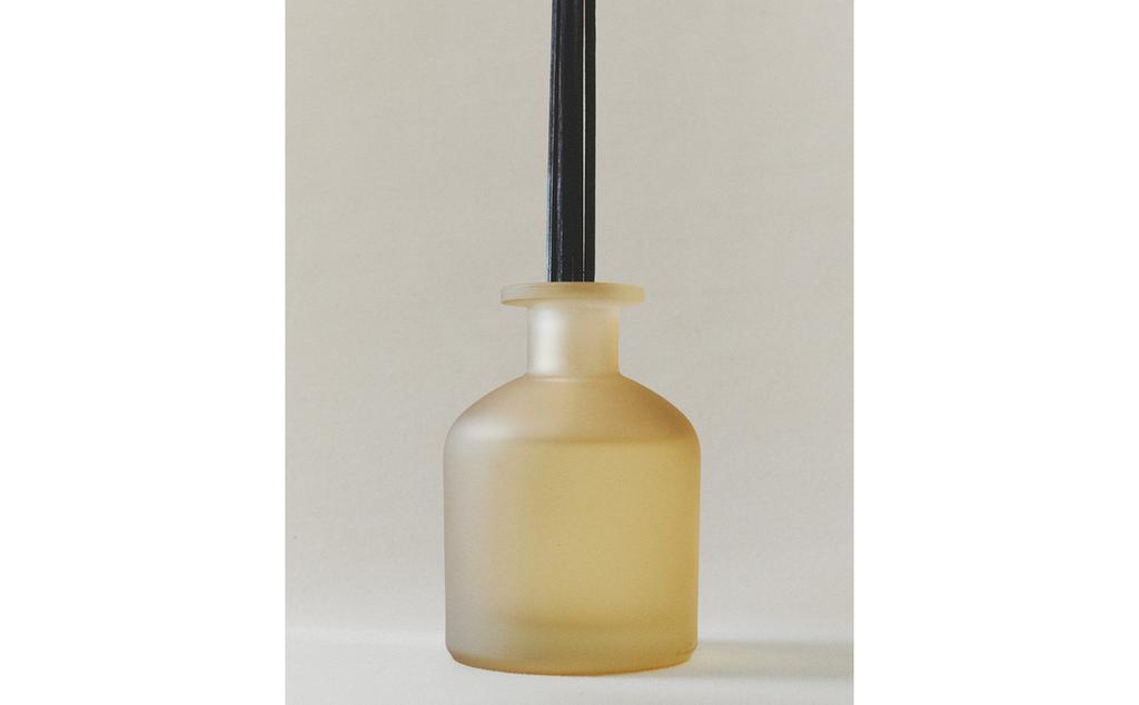 (230 ML) ORCHIDÉE LUMIÈRE REED DIFFUSERS