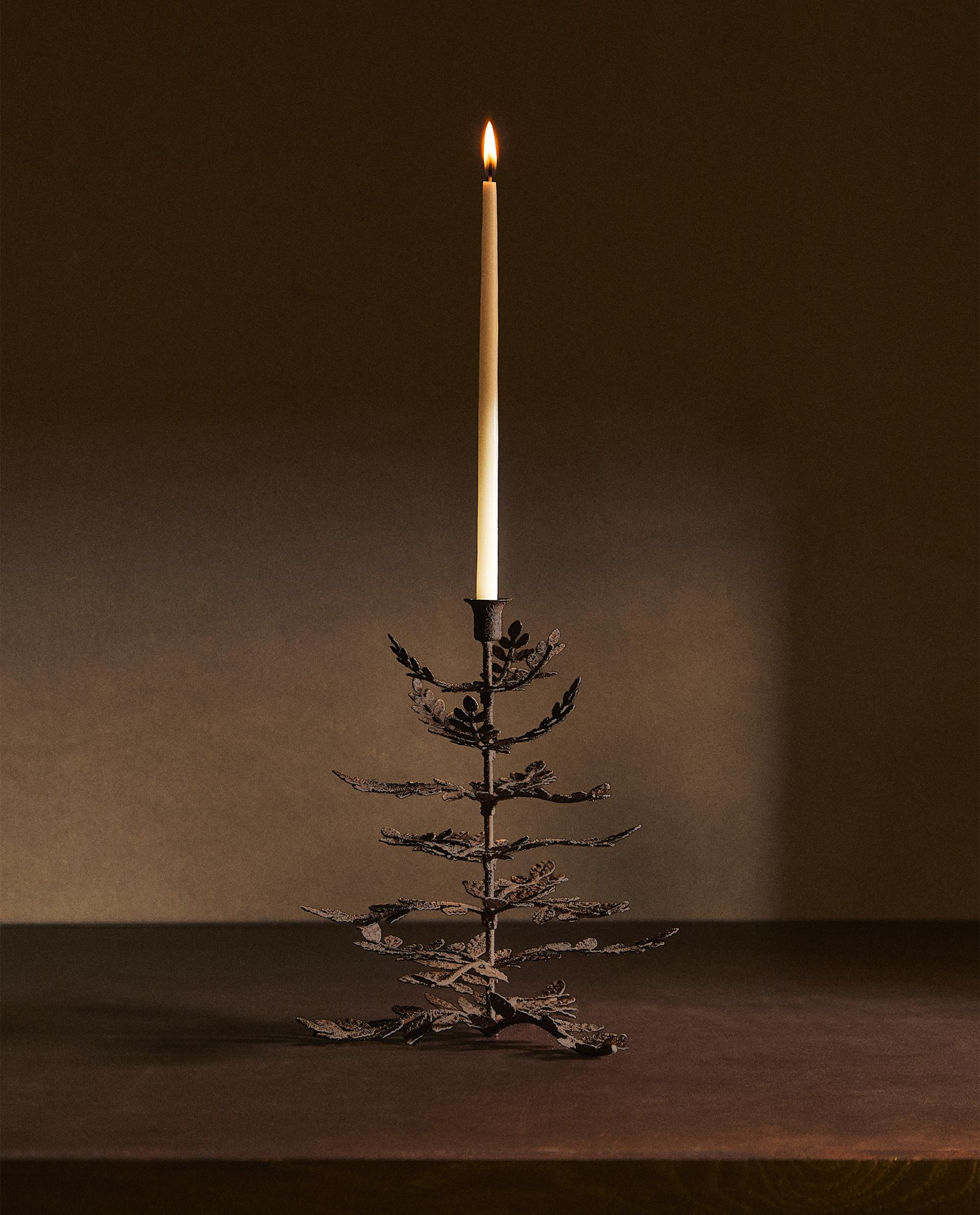 METAL CHRISTMAS TREE CANDLESTICK