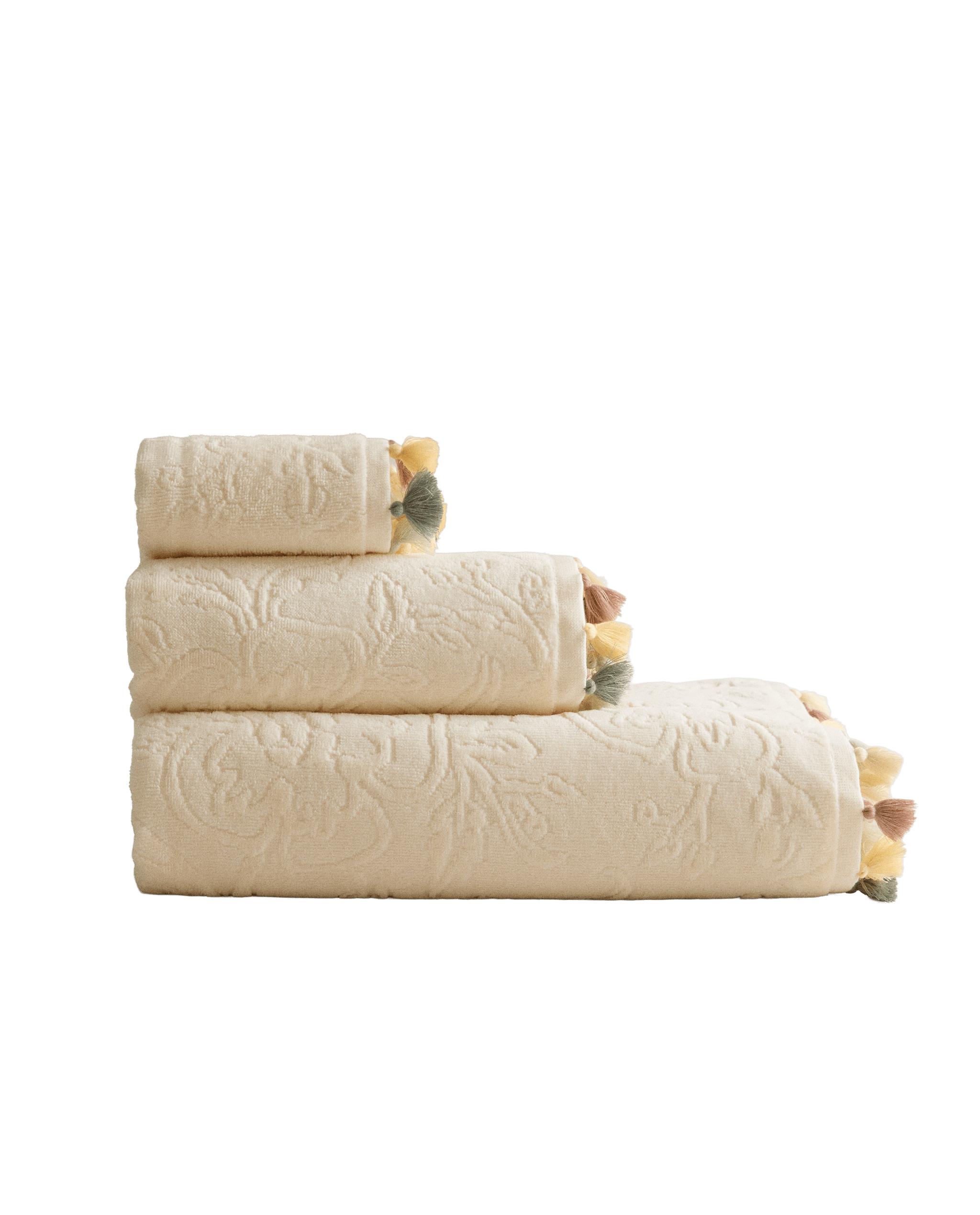 JACQUARD POMPOM BATH TOWEL product thumbnail 3