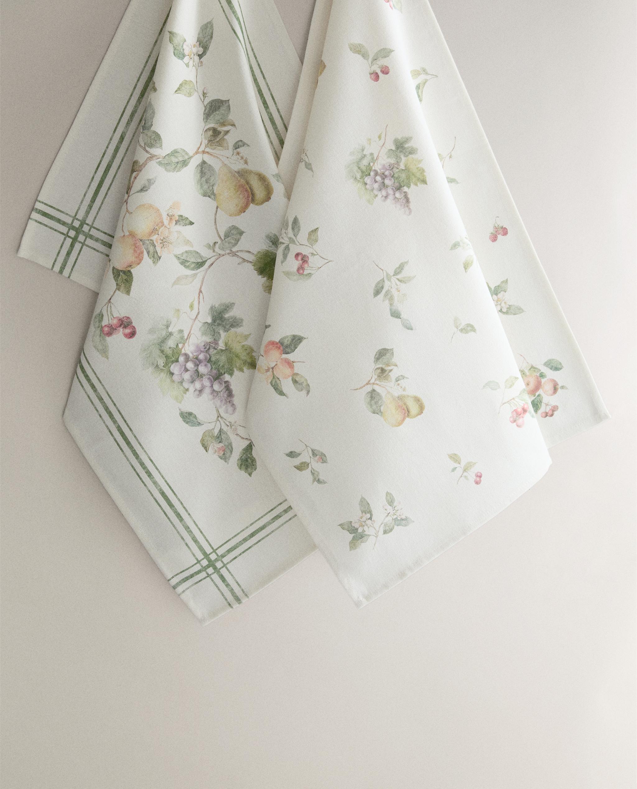PACK OF FLORAL COTTON TEA TOWELS (PACK OF 2) product thumbnail 6
