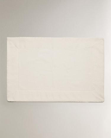 BATH MAT WITH FABRIC BAND