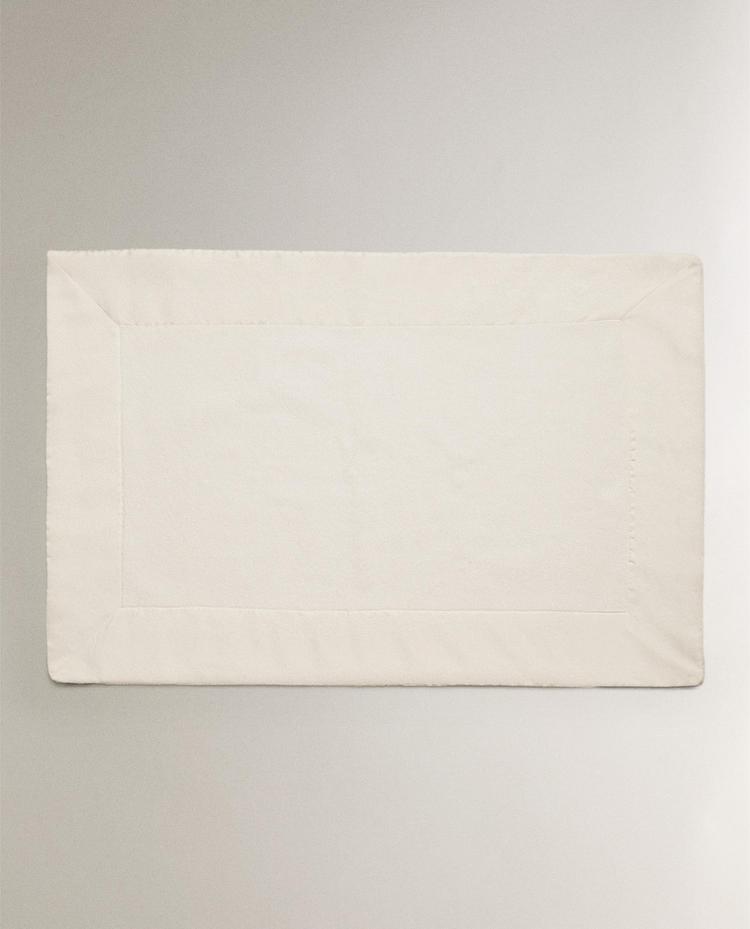 BATH MAT WITH FABRIC BAND