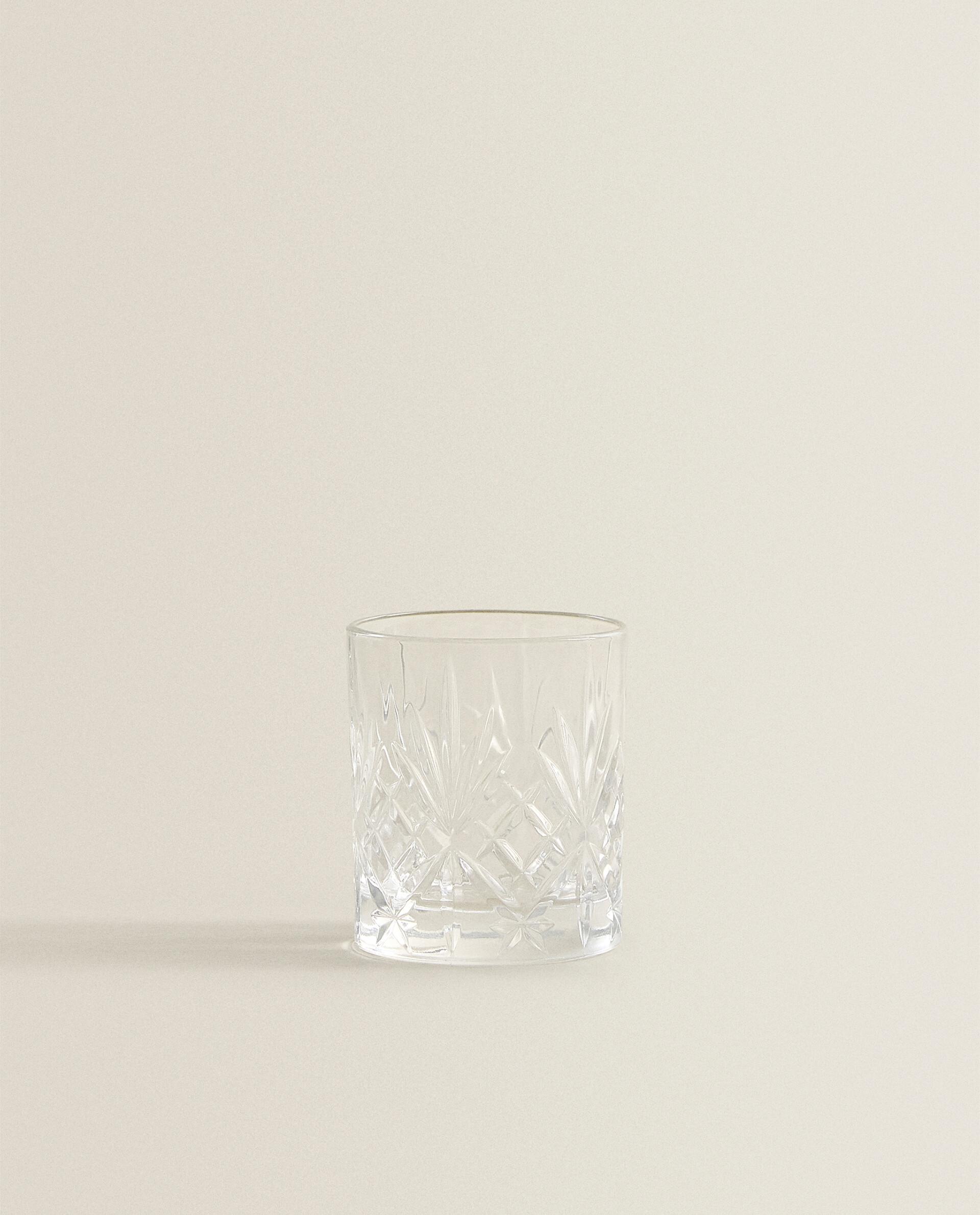 ENGRAVED CRYSTALLINE SHOT GLASS product thumbnail 10