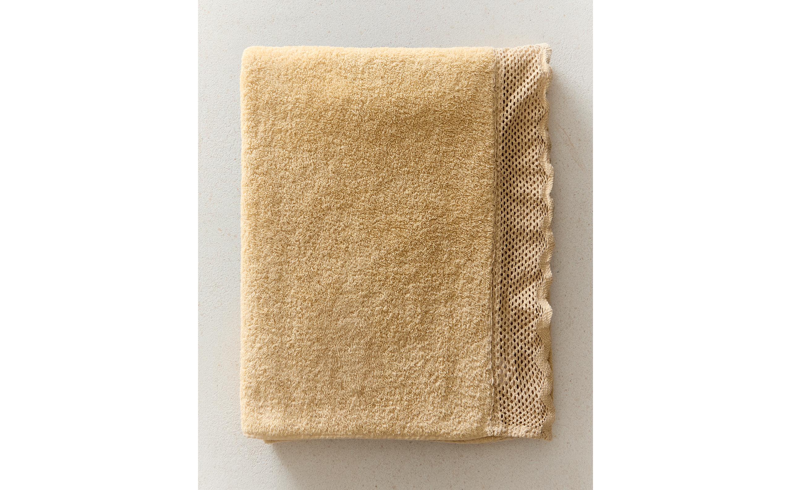 BATH TOWEL WITH LACE TRIM product thumbnail 9