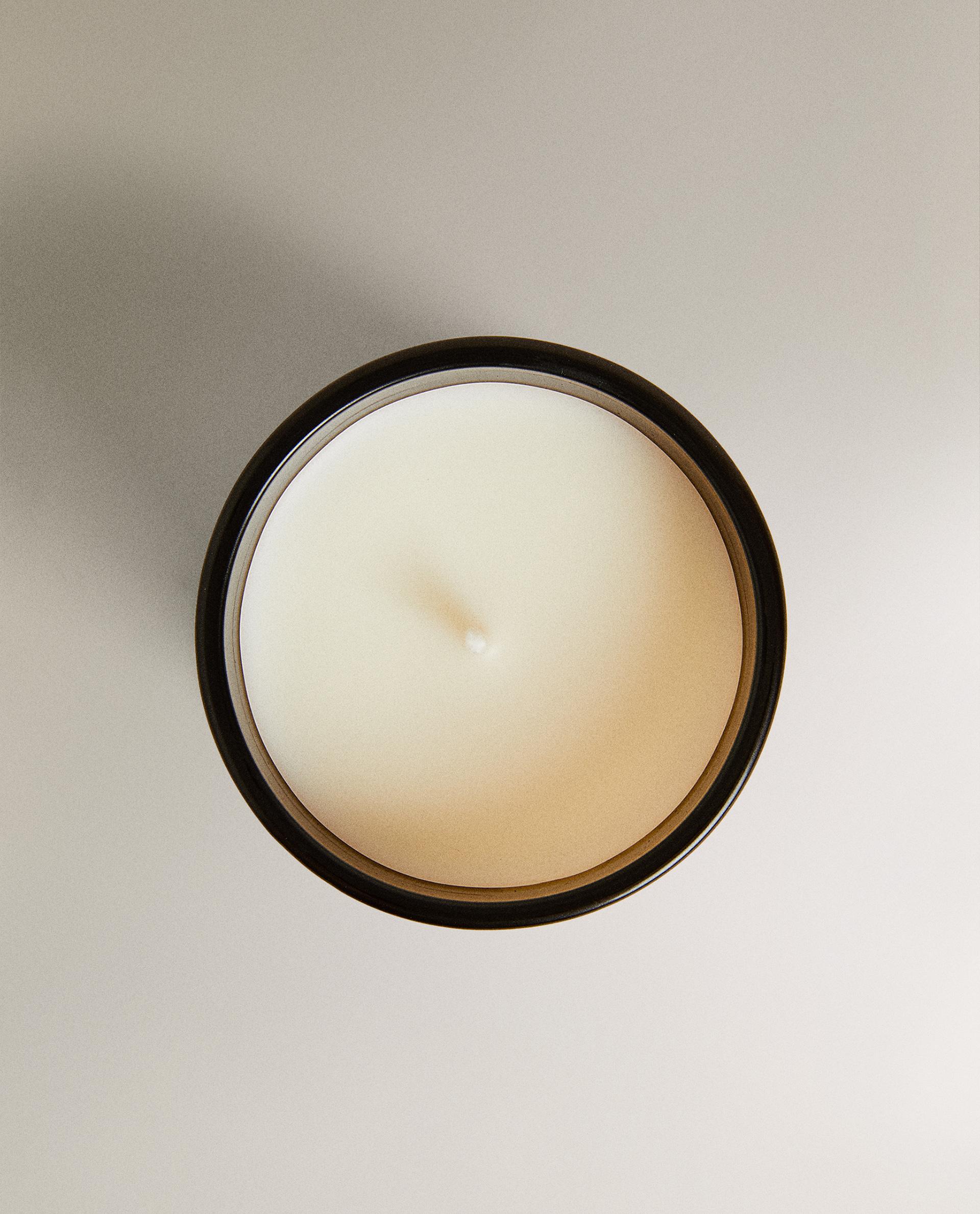 (150 G) MUSK SHADE SCENTED CANDLE product thumbnail 6