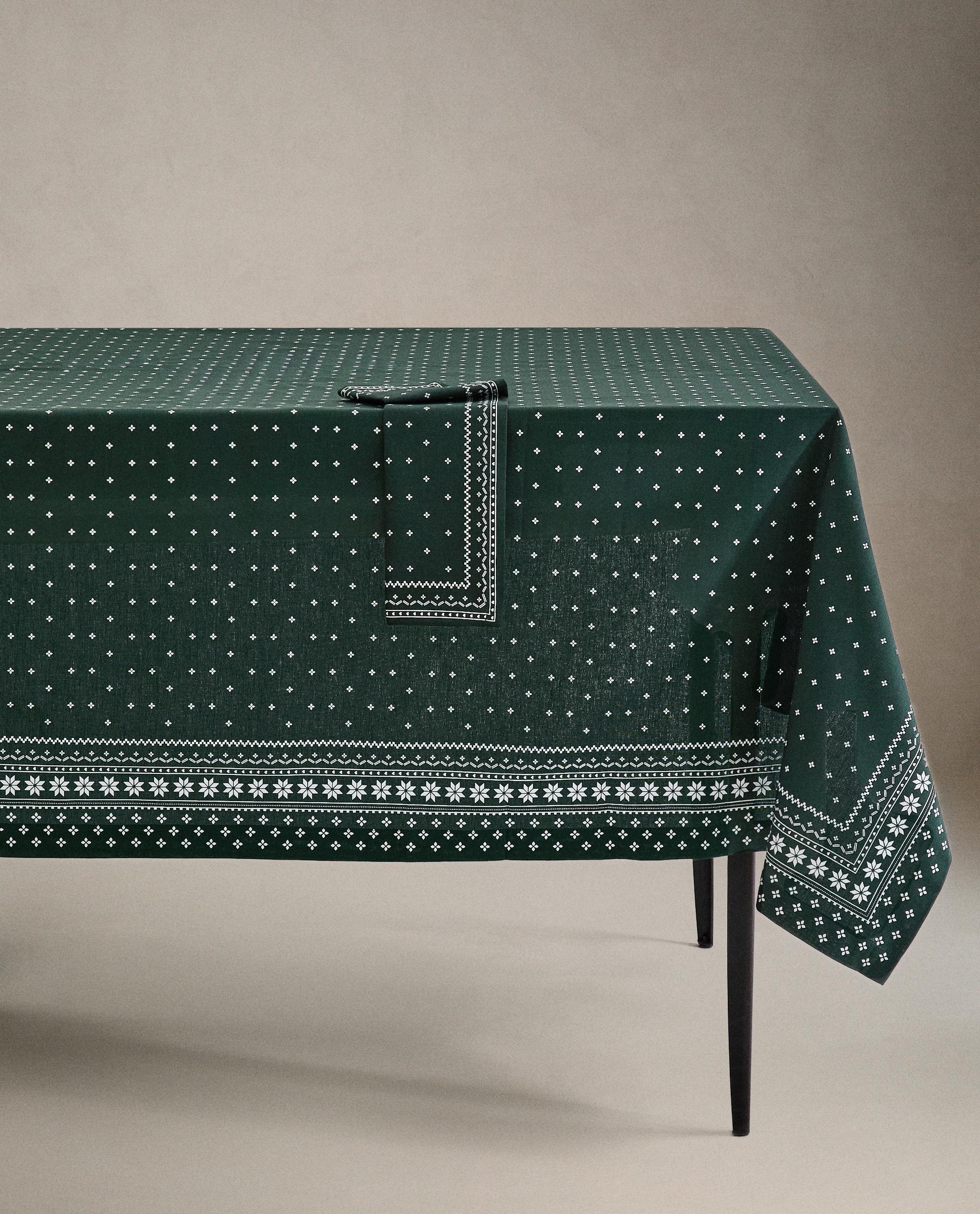 コットン ウィンター クリスマス テーブルクロス | Zara Home 日本/Japan