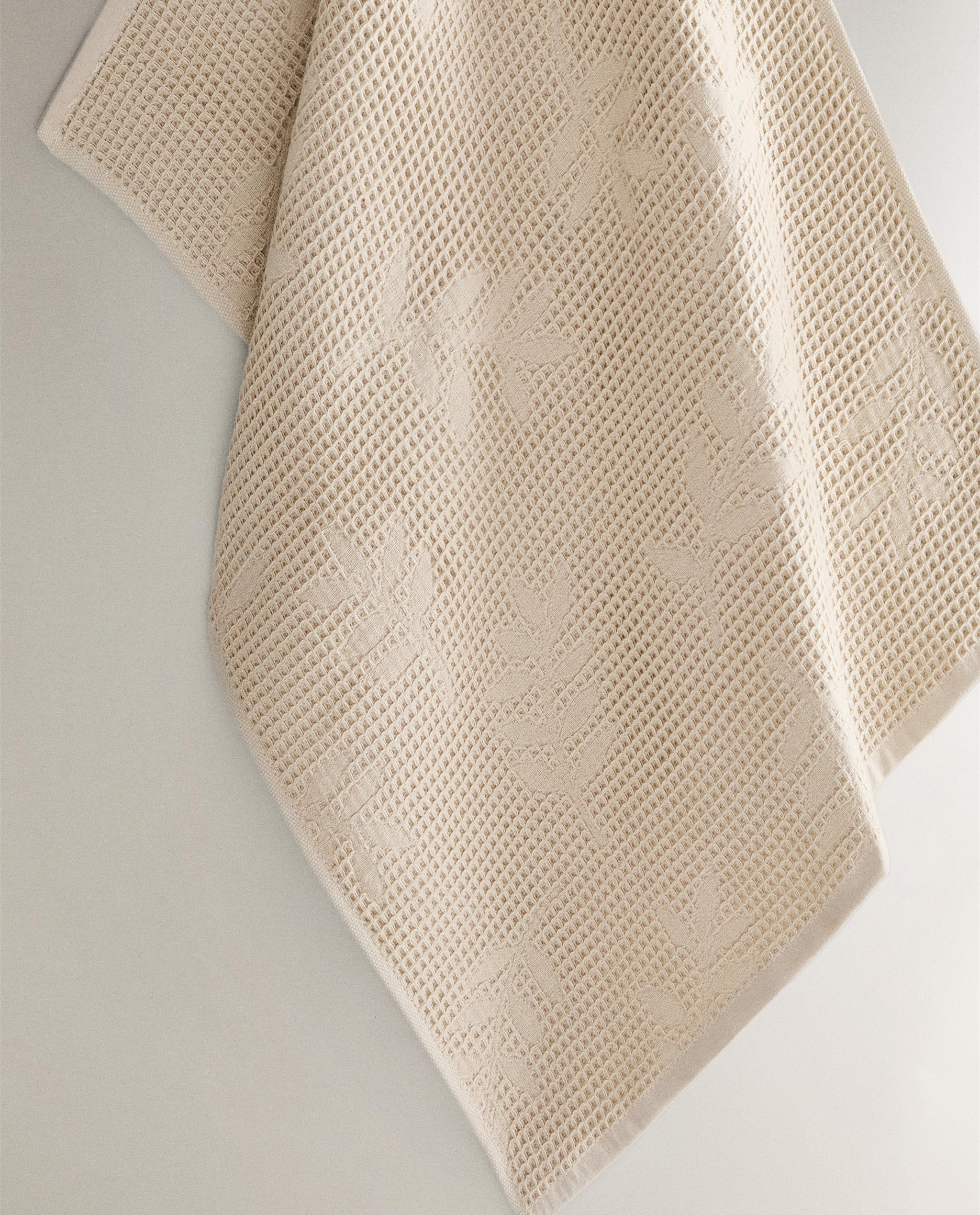 WAFFLE-KNIT TEA TOWEL product thumbnail 9