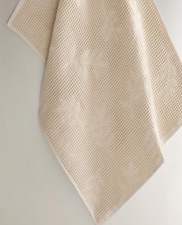 WAFFLE-KNIT TEA TOWEL