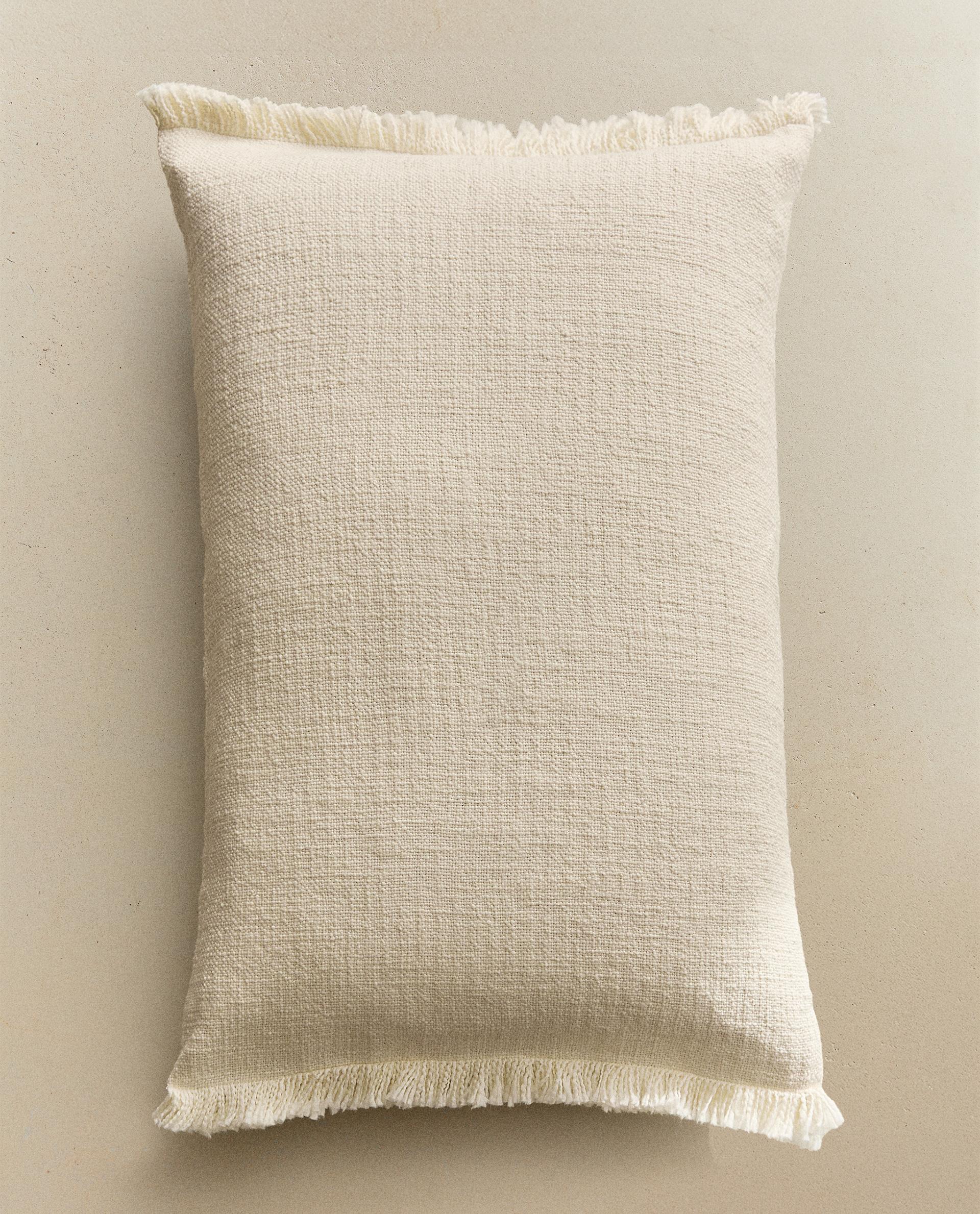 フリンジ クッションカバー | Zara Home 日本/Japan