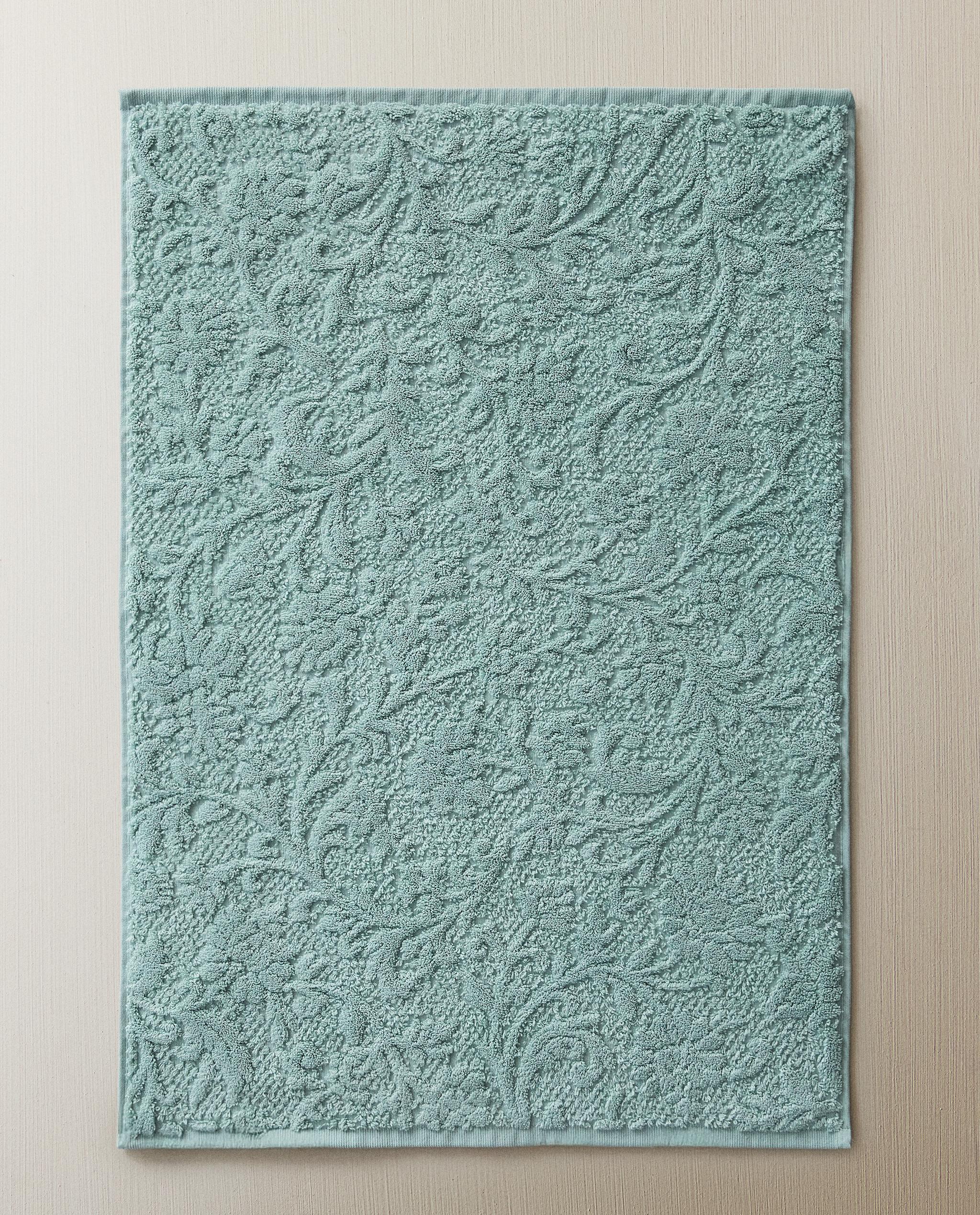 FLORAL JACQUARD BATH MAT product thumbnail 8