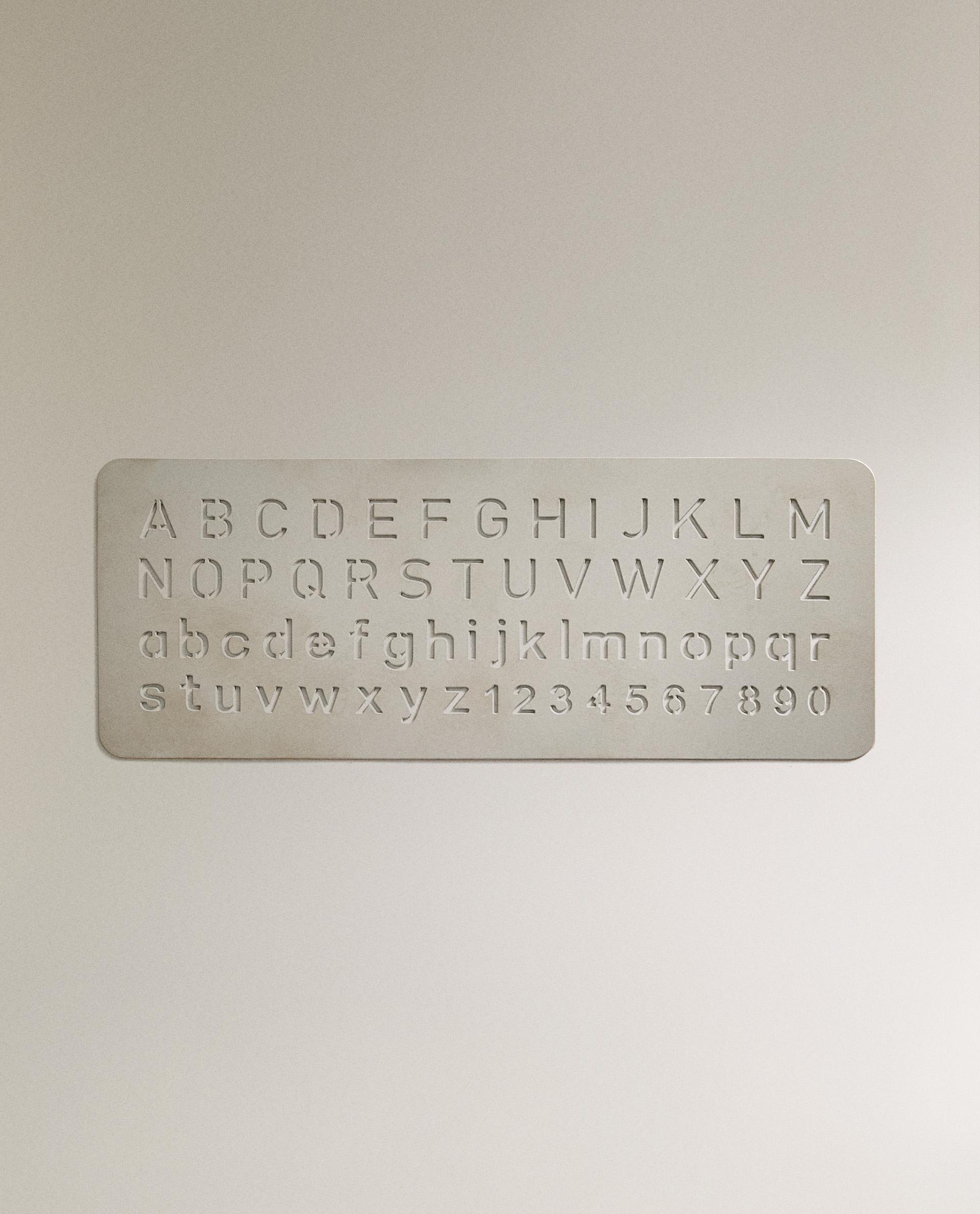 METAL ALPHABET RULER