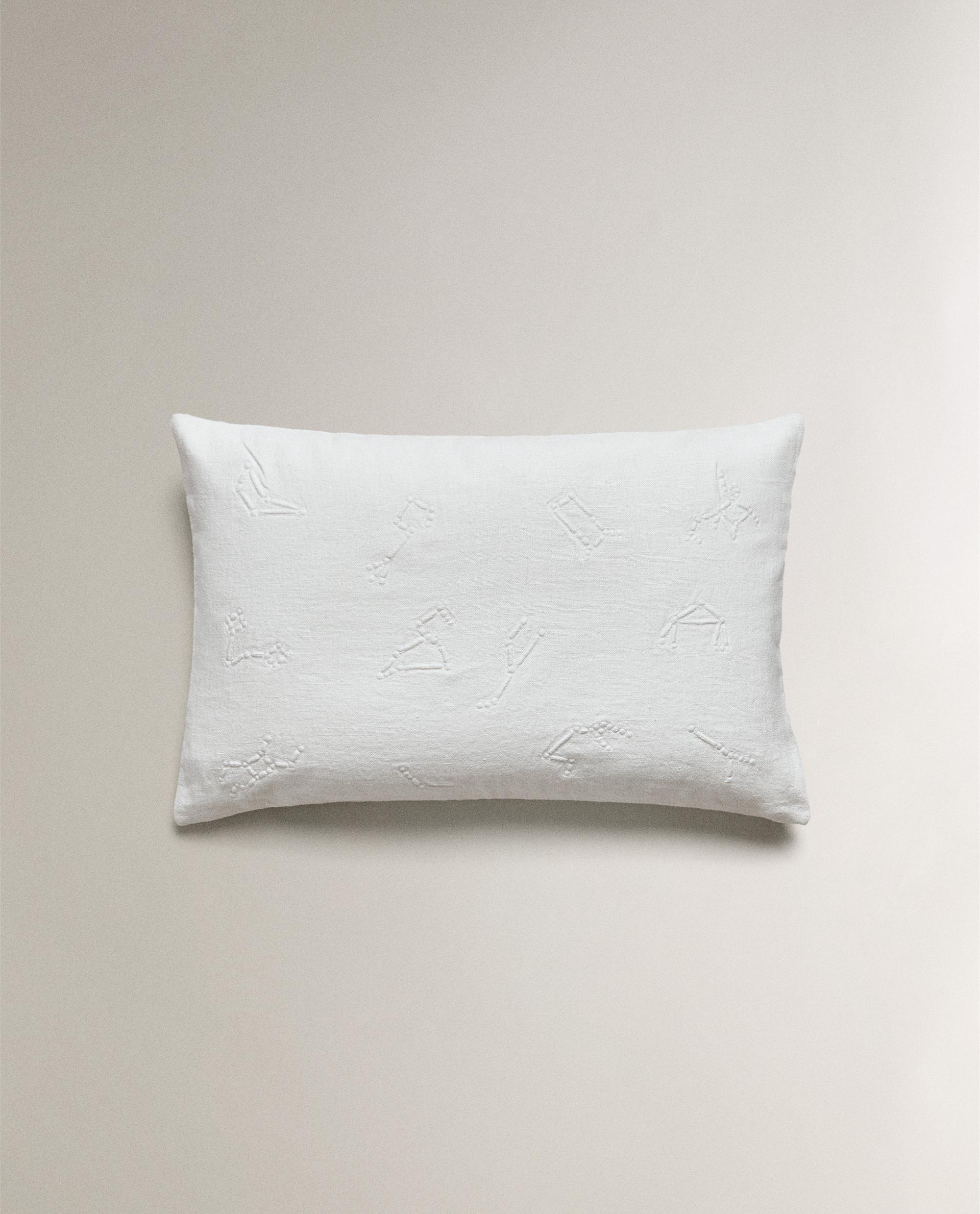 刺繍 クッションカバー | Zara Home 日本/Japan