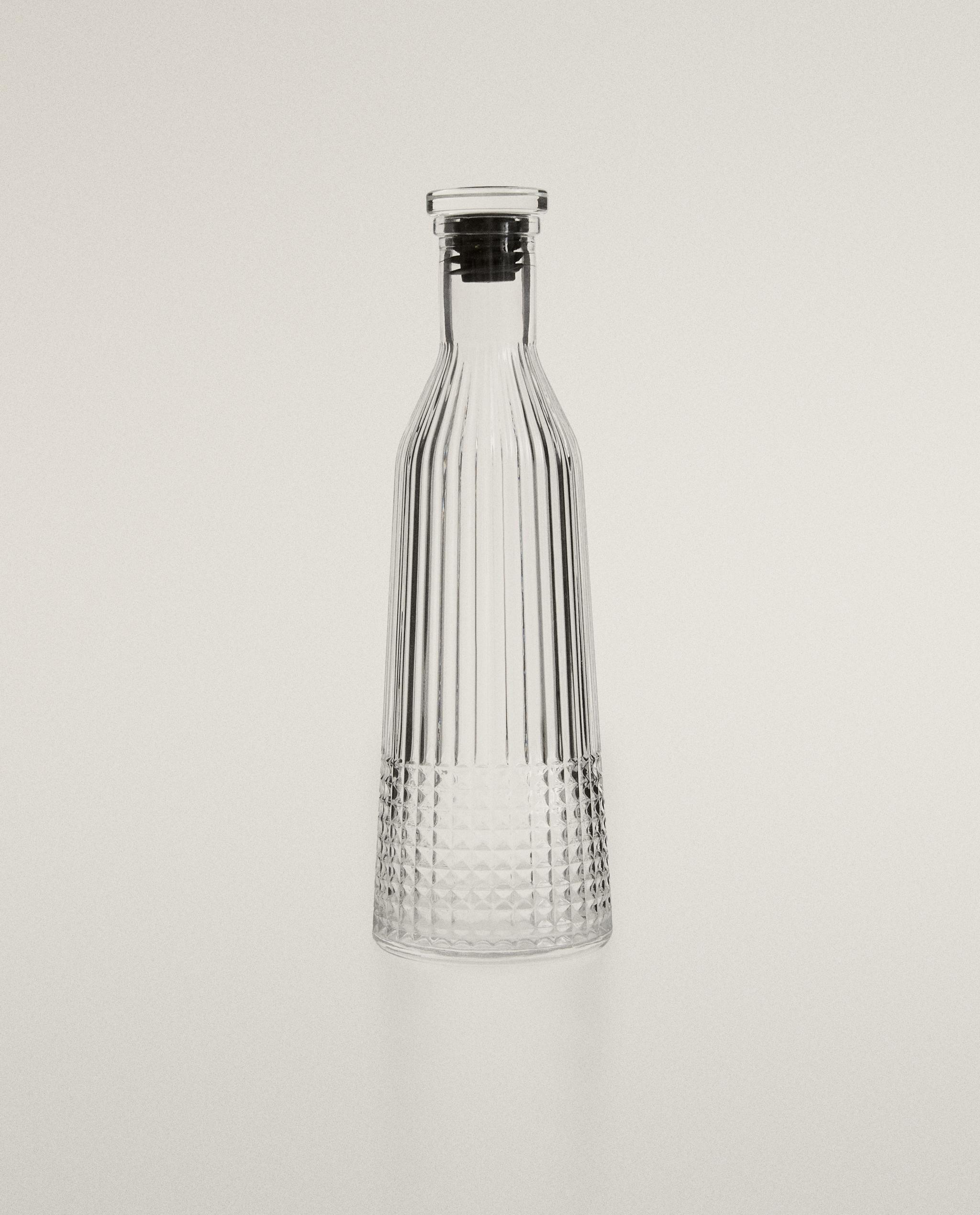 RAISED GEOMETRIC DESIGN GLASSWARE product thumbnail 20