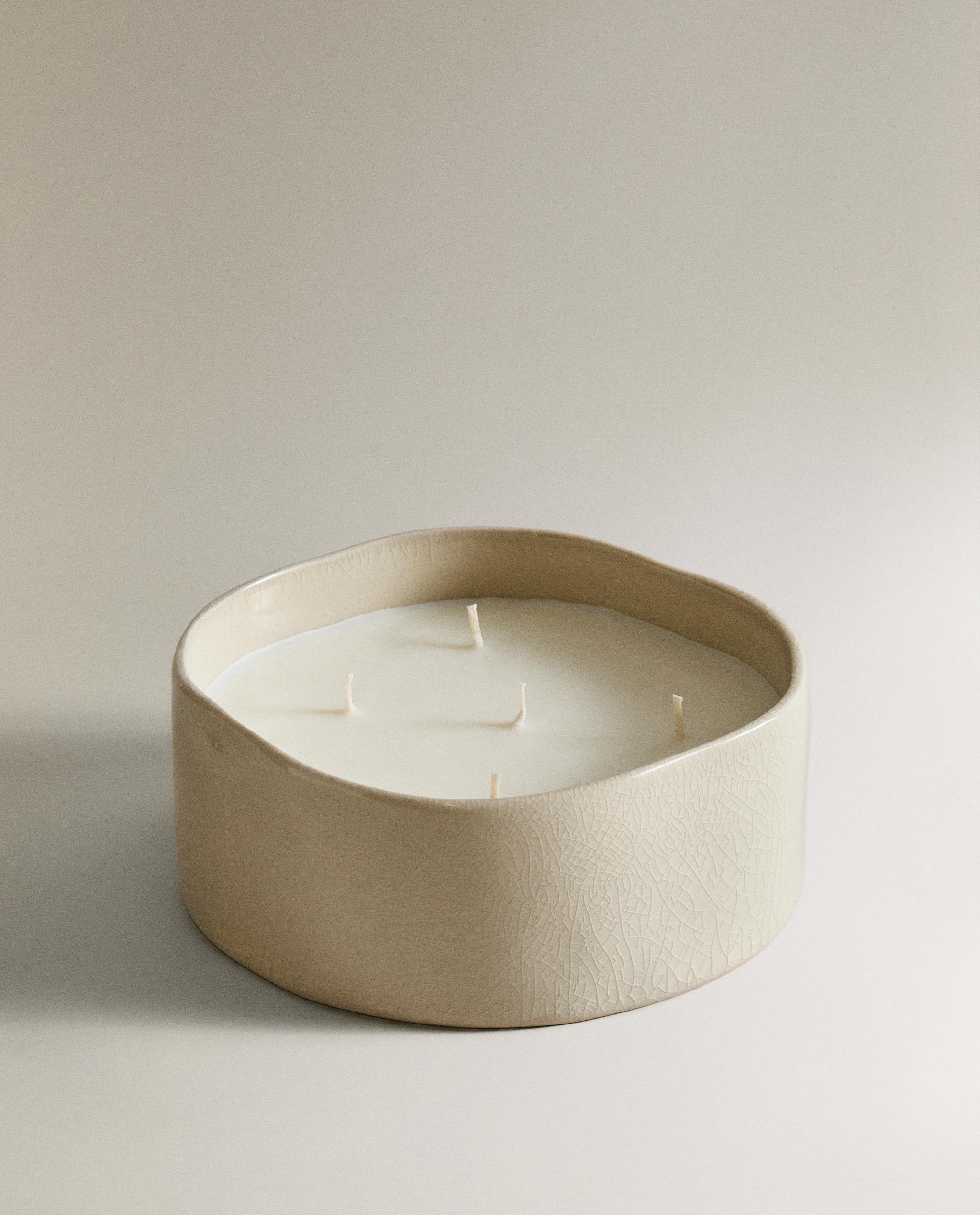 (540 G) LUMINOUS CAMELLIA SCENTED CANDLE product thumbnail 2