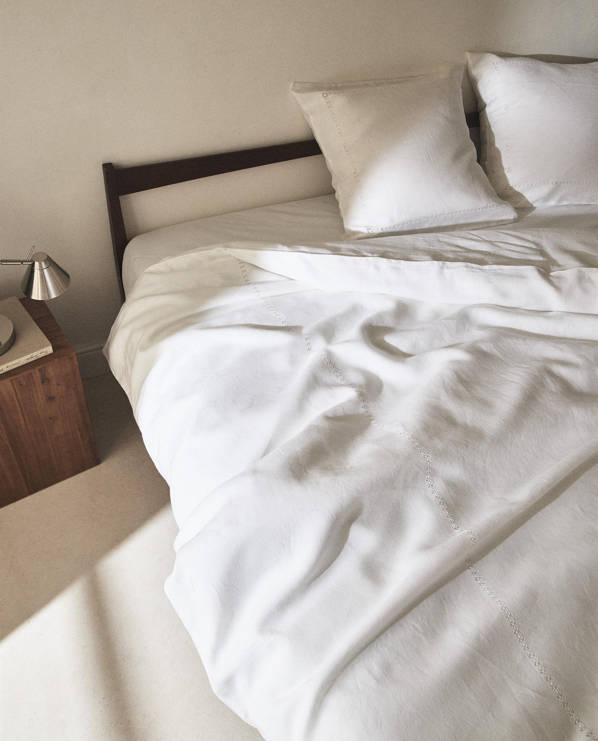 HEMSTITCHED LINEN DUVET COVER product thumbnail 6