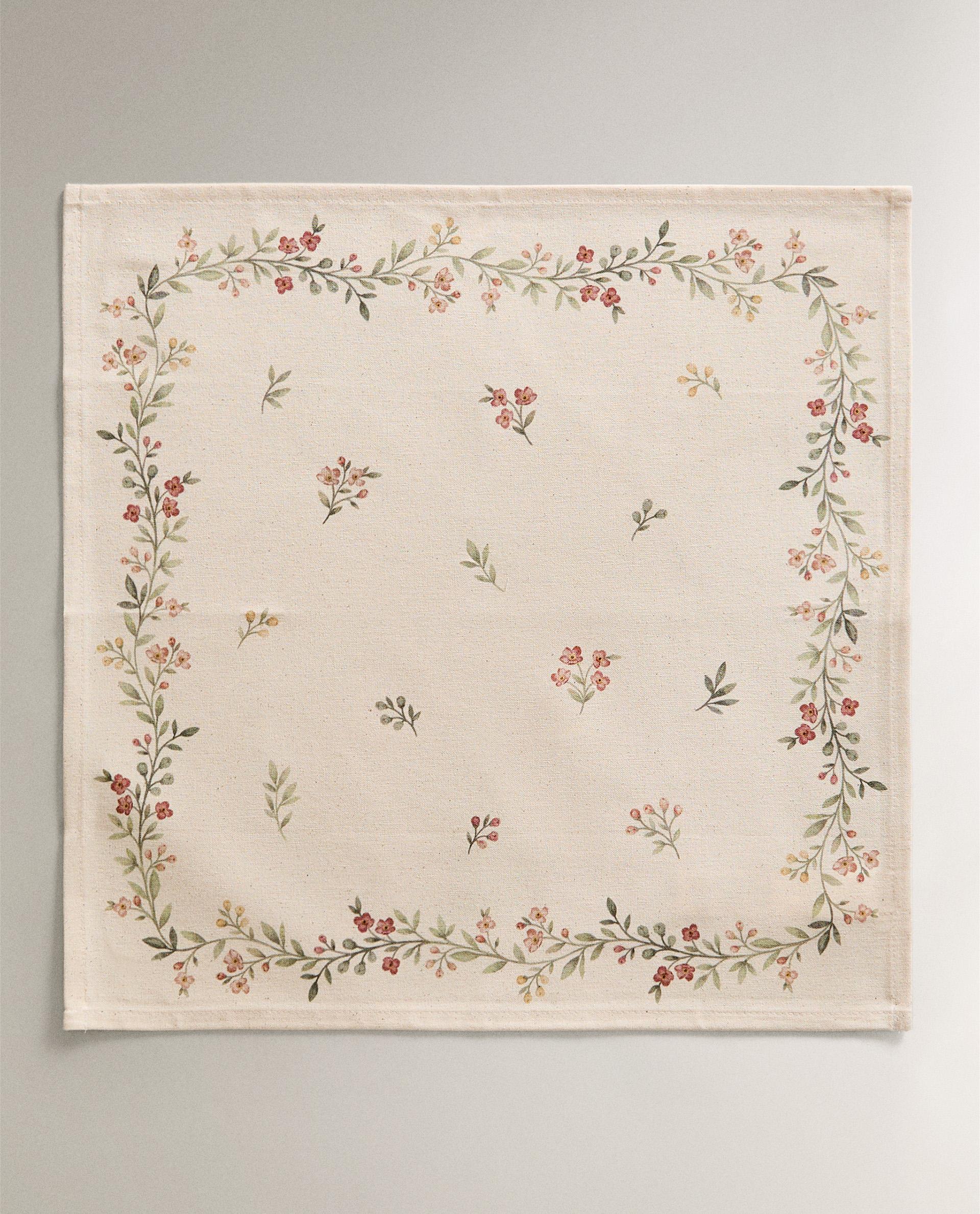 SERVIETTEN MIT BLUMENPRINT (DOPPELPACK)