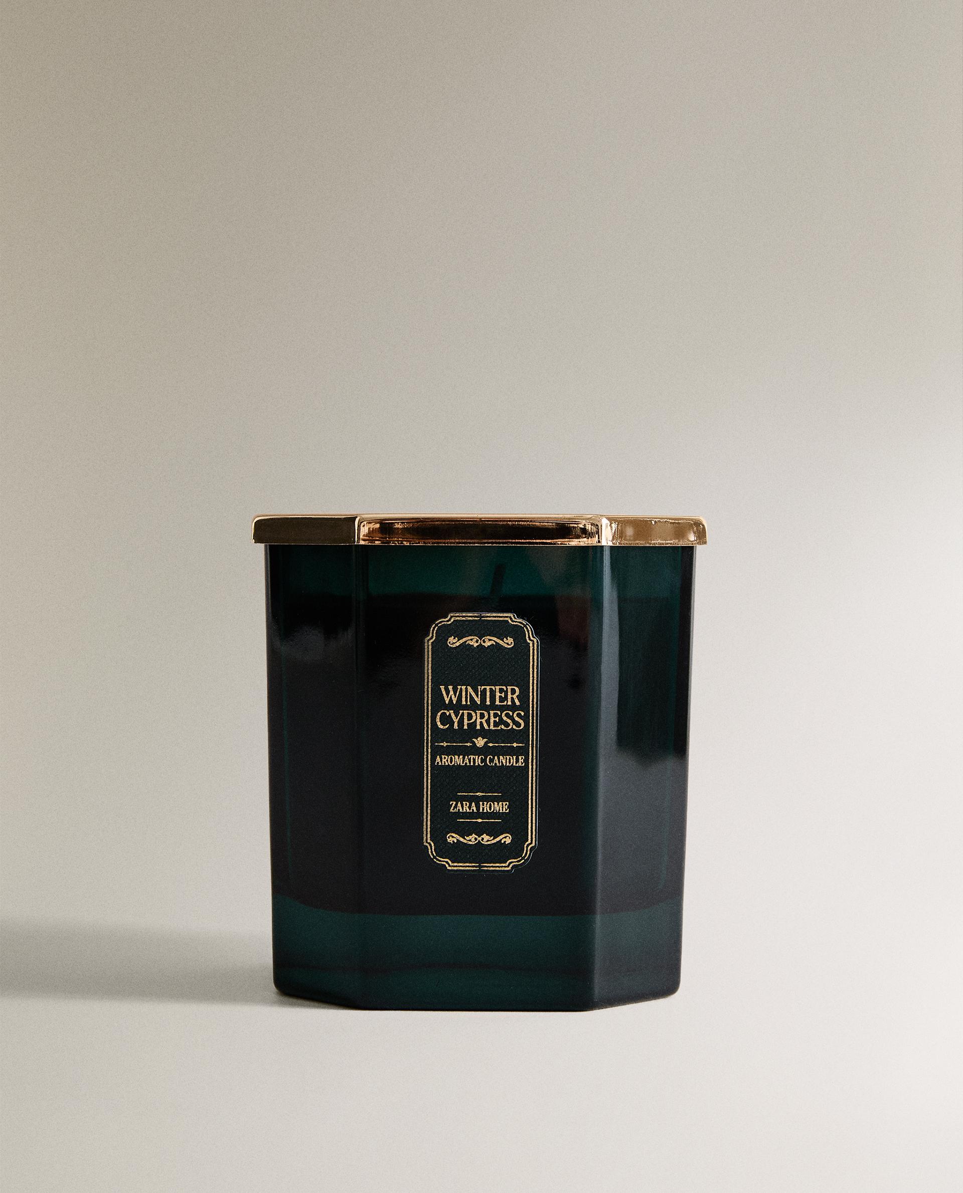 (280 G) WINTER CYPRESS SCENTED CANDLE