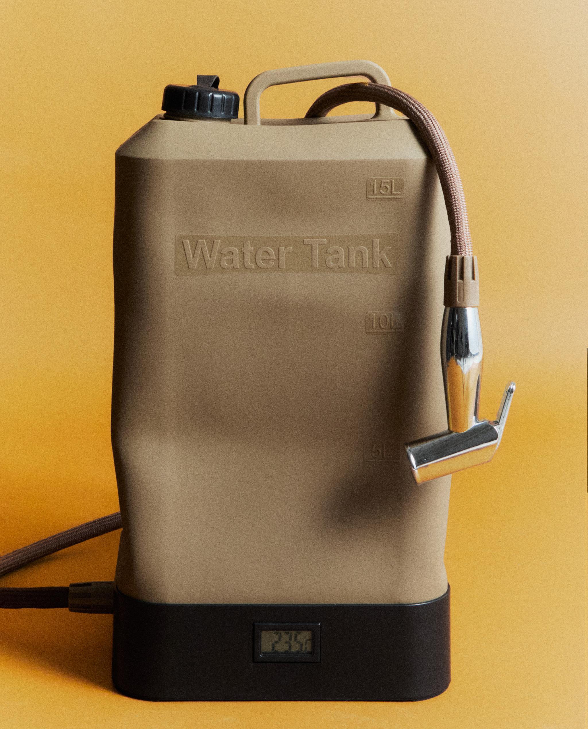 PORTABLE CAMPING SHOWER product thumbnail 10