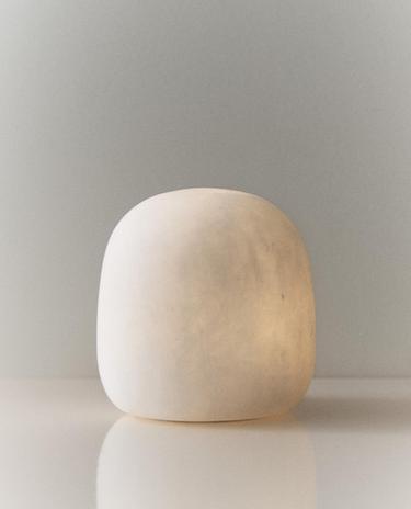 PÓŁOWALNA ALABASTROWA LAMPA STOŁOWA