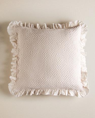 KIDS’ MINI WAFFLE TEXTURE CUSHION COVER WITH RUFFLE TRIM