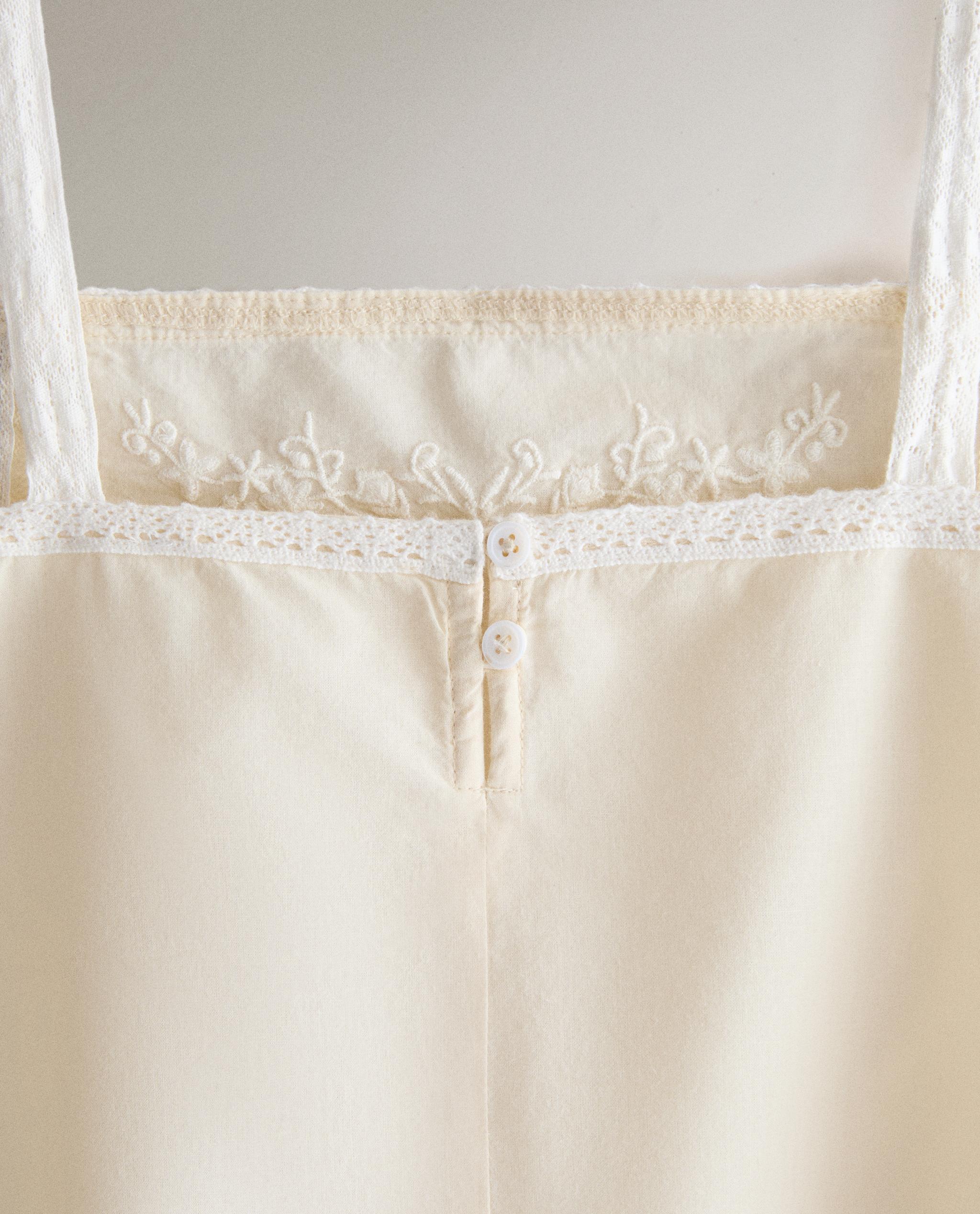 COTTON TOP WITH EMBROIDERED LACE product thumbnail 8