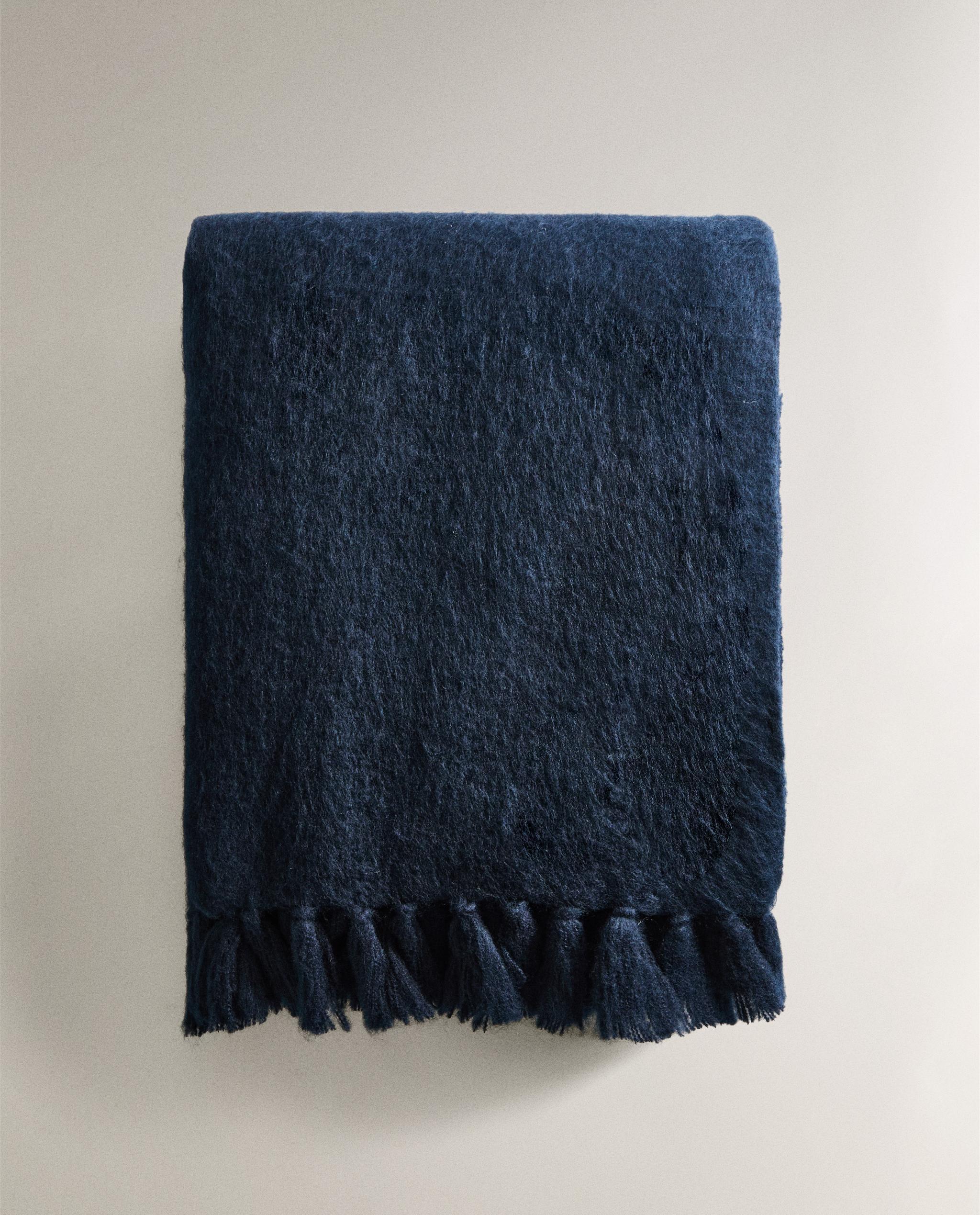 42395004401-a3.jpg?ts=