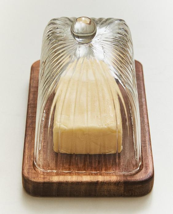 BOROSILICAAT GLAZEN EN HOUTEN BOTERVLOOT